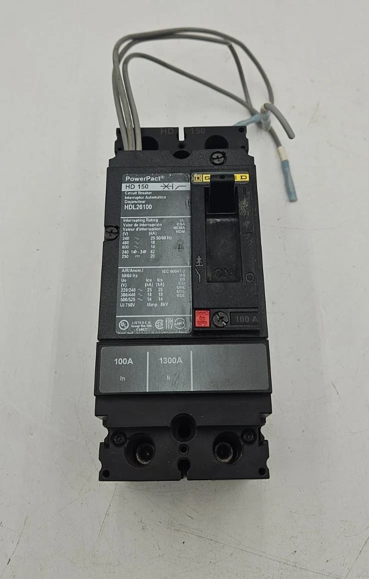 Square D HDL26100 Circuit Breaker 100A 2P 600V HDL 100 Amp 2 Pole with AUX USED