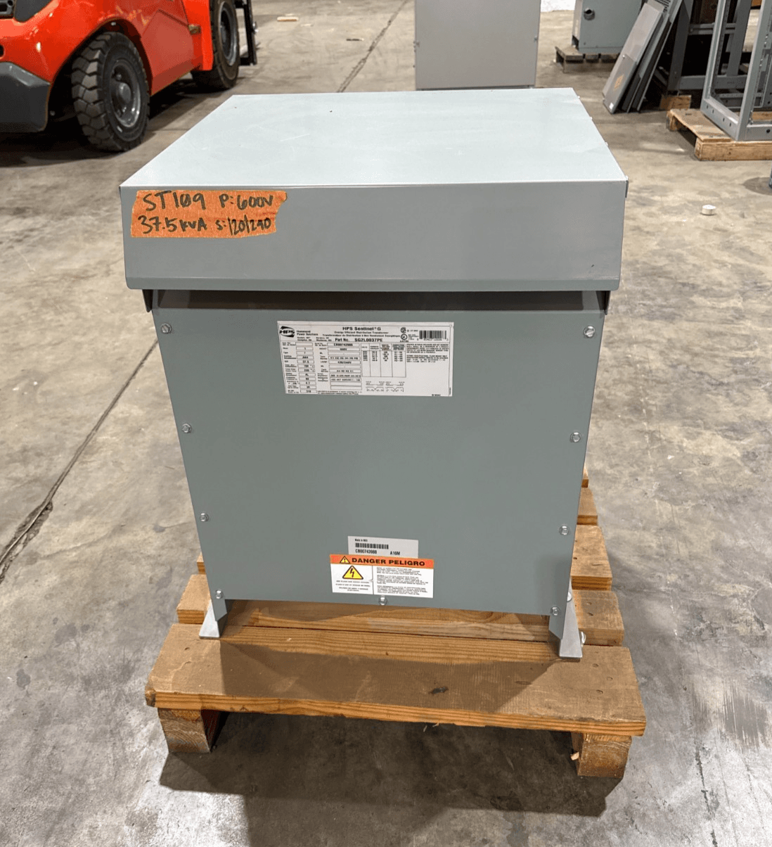 37.5 KVA Hammond SG2L0037PE Transformer Pri 600V Sec 120/240V 1PH 3R Encl – image 1