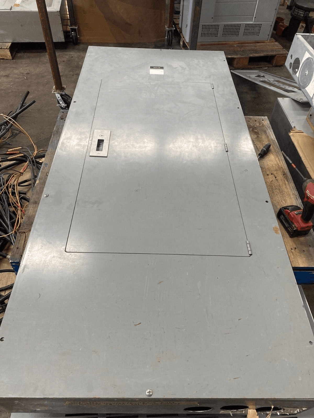 Square D I-Line Panelboard 225A 480Y/277V 3PH 4W 42 Circuit Indoor P489 – image 1