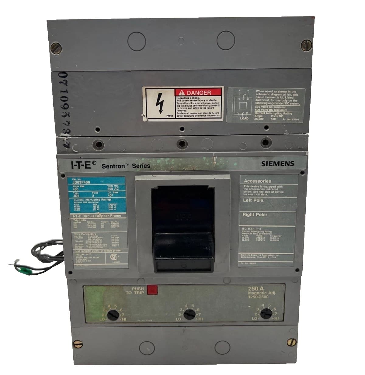 Siemens JD63B250 Circuit Breaker 3 Pole 250 Amp 600V JD 3P 250A Bolt On – image 1