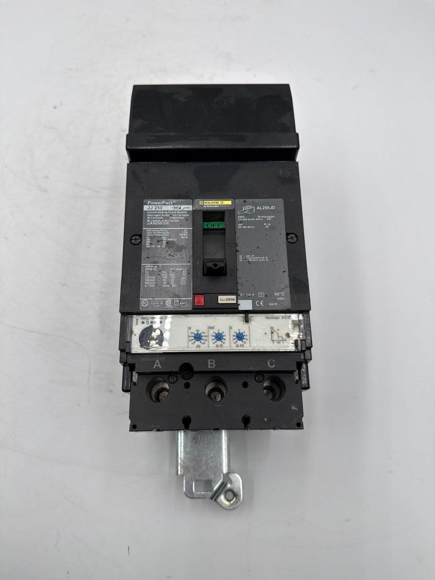 Square D JJA36250U33X I-Line Circuit Breaker 250A 3P 600V JJA 250 Amp 3 Pole