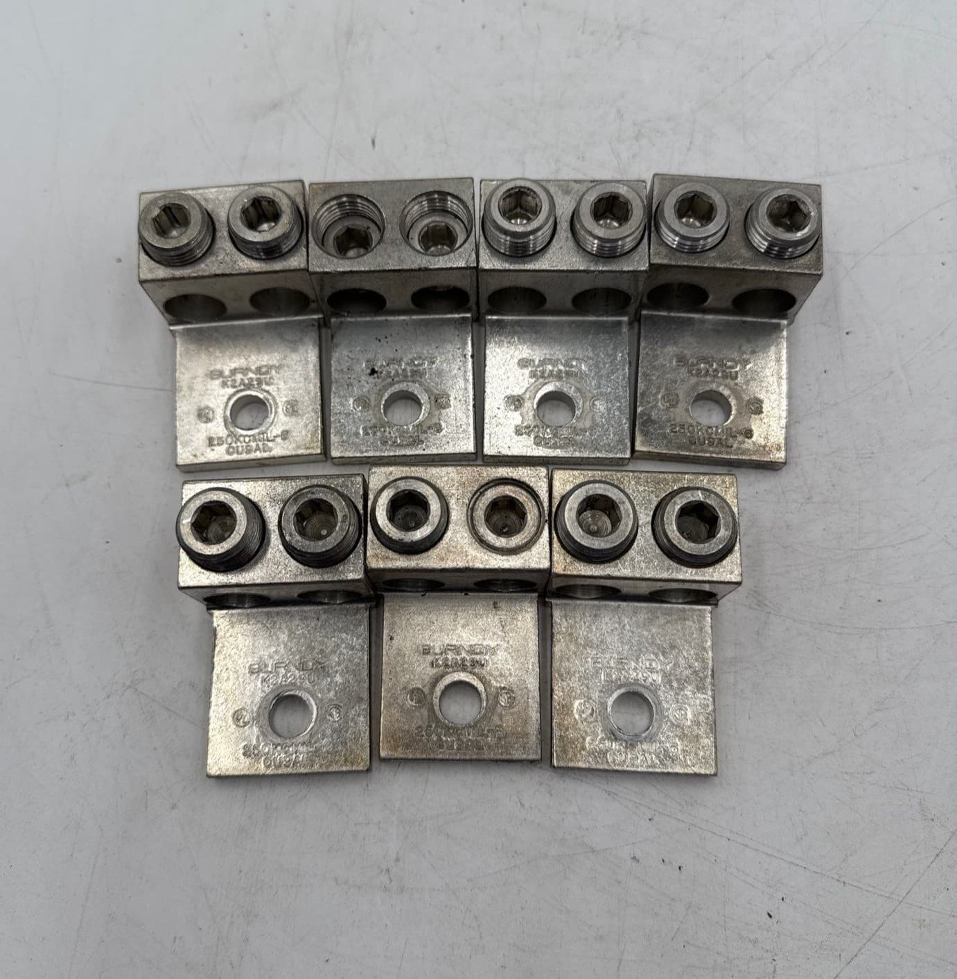 7PC Burndy K2A29U Mechanical Terminal Lug 6 AWG to 250 KCMIL Str 3/8" Stud