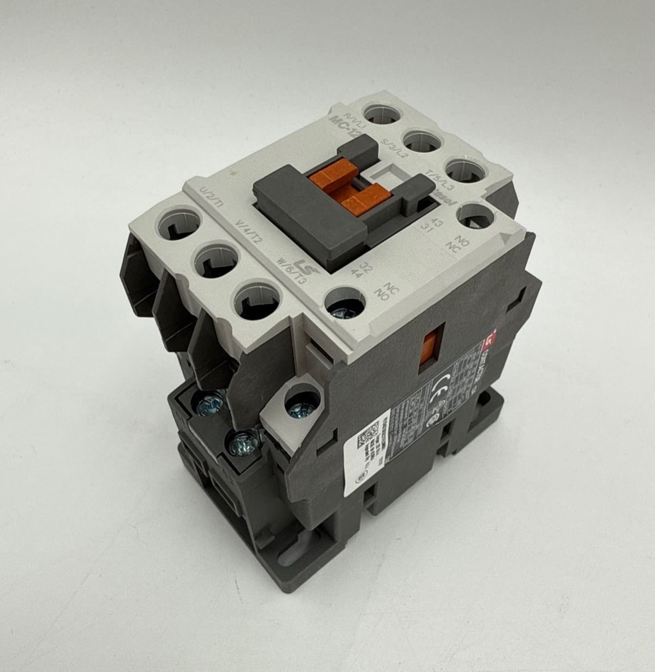 LS Electric MC-12b Contactor 12A 3P 690V Coil 48VAC 1 NO + 1 NC – image 1