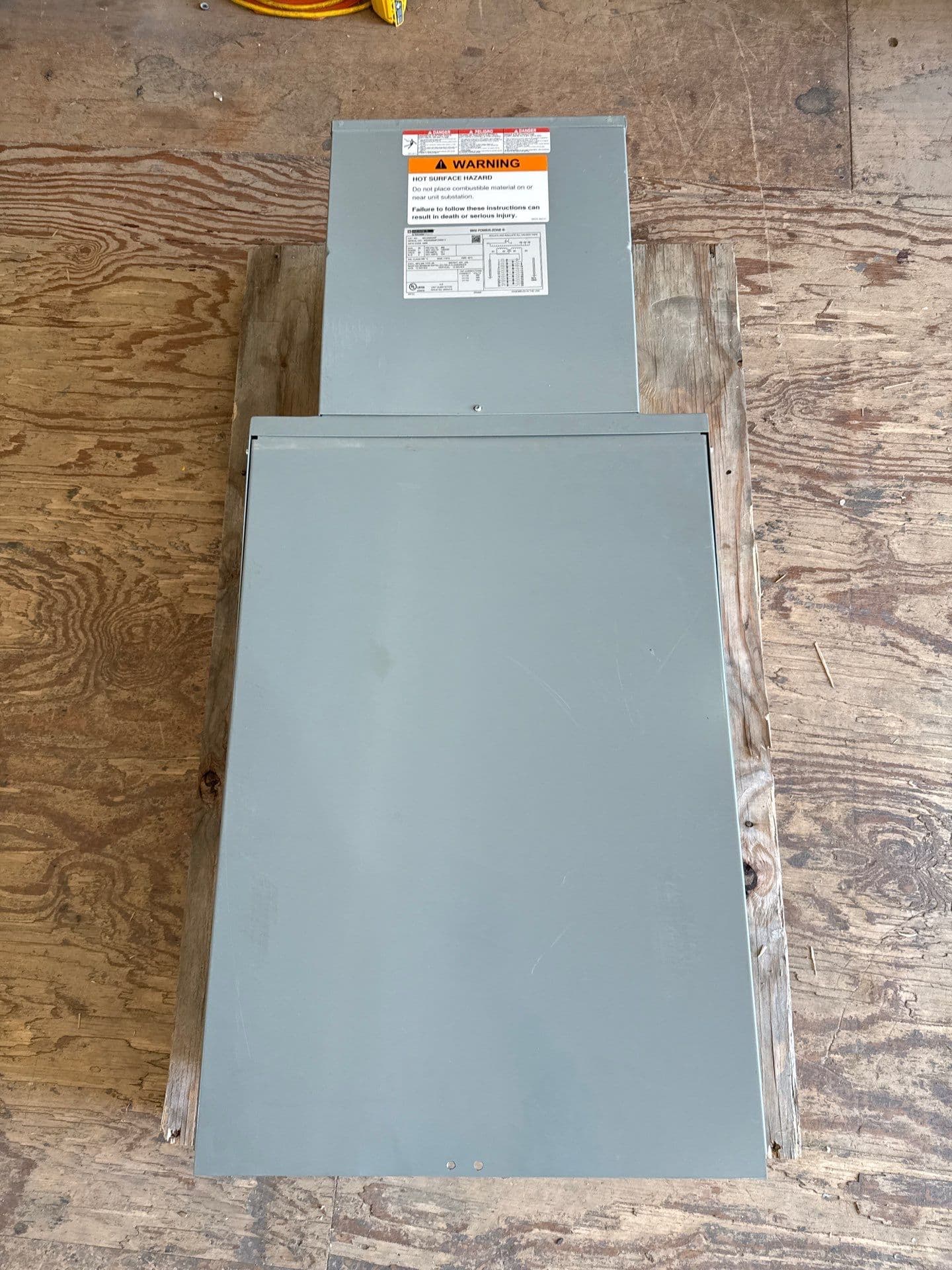 SQD MPZB25S40F Power Zone Panel Transformer 25kVA 1PH 480V 120/240V 3R Encl – image 1