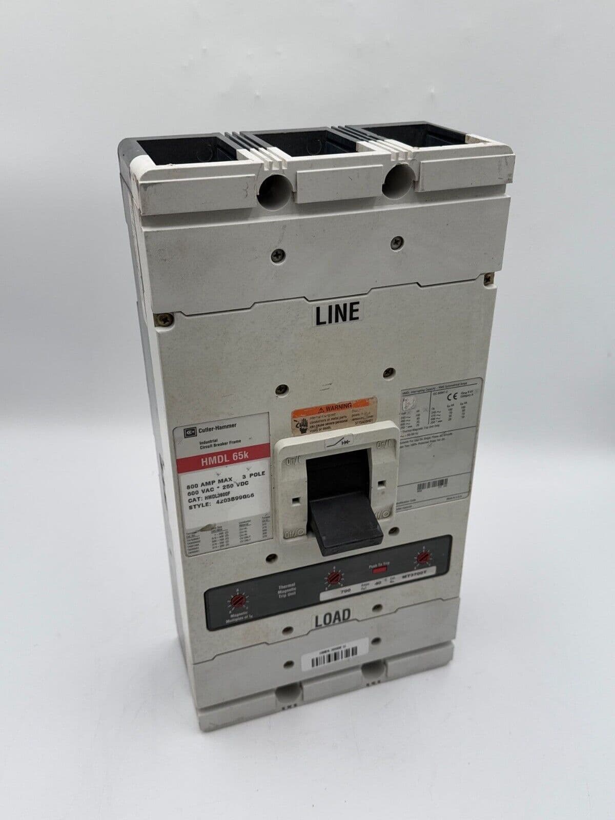 Eaton HMDL3700 Circuit Breaker 700A 3P 600V 3PH HMDL MT3700T 700 Amp Trip – image 1