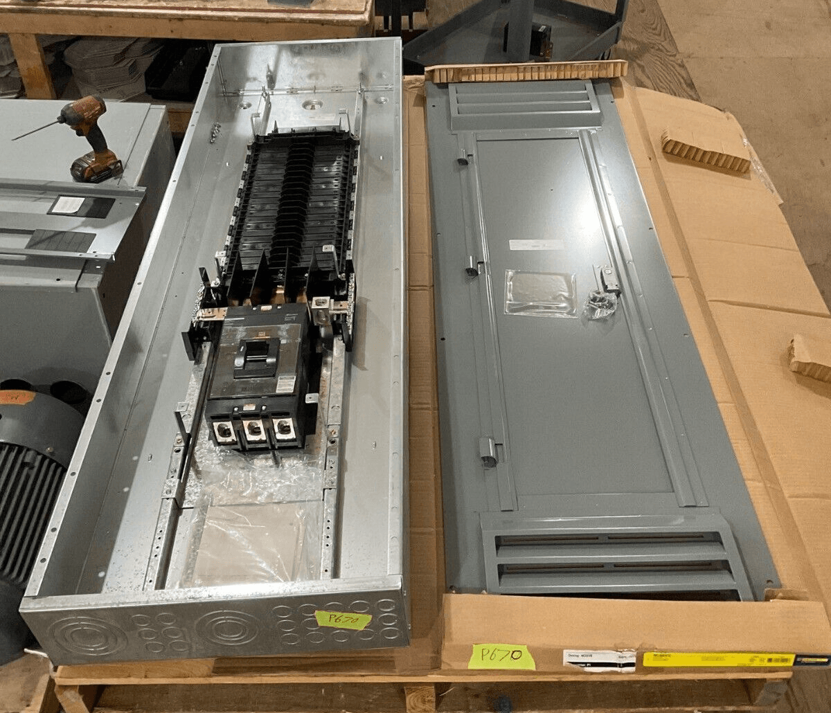 Square D NF Panelboard 400A 480/277V 3PH 4W Main LAP36400MB P670 – image 1