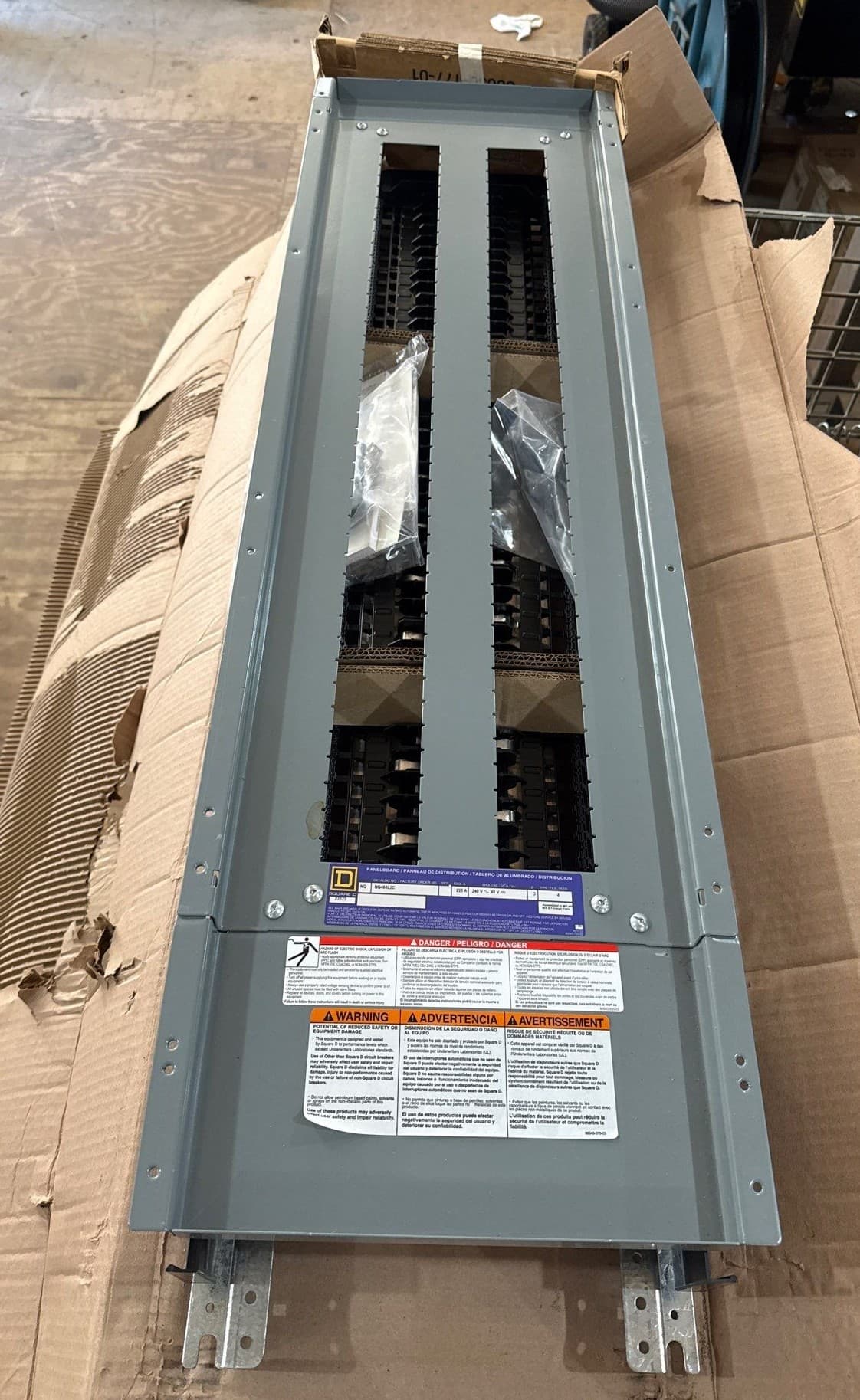 Square D NQ484L2C MLO Interior Panelboard 225A 240V 3PH 4W 84Cir 225 Amp Panel – image 1