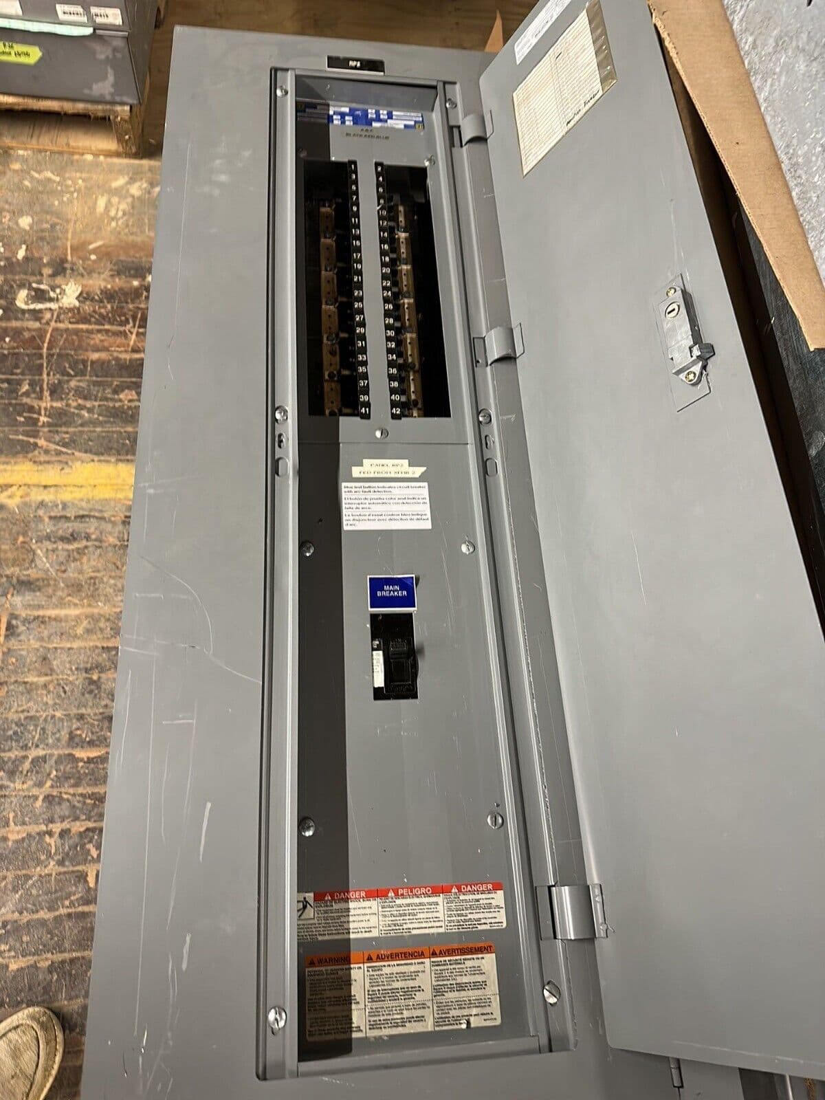 Square D NQOD Panelboard 125A 120/208V 3PH 4W MCB Main Breaker P246 – image 1