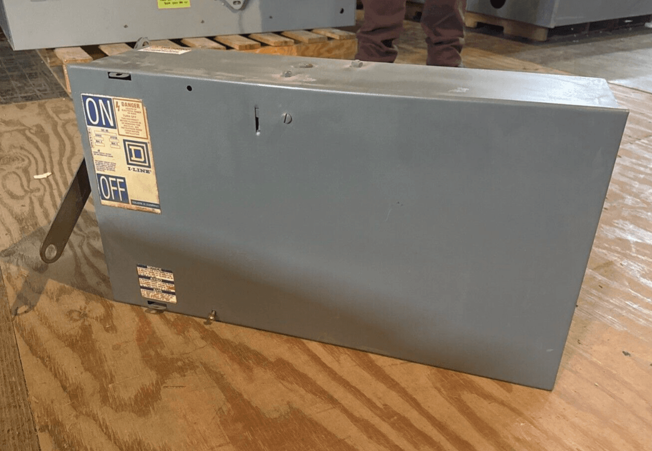 Square D PBLA36400G – image 1