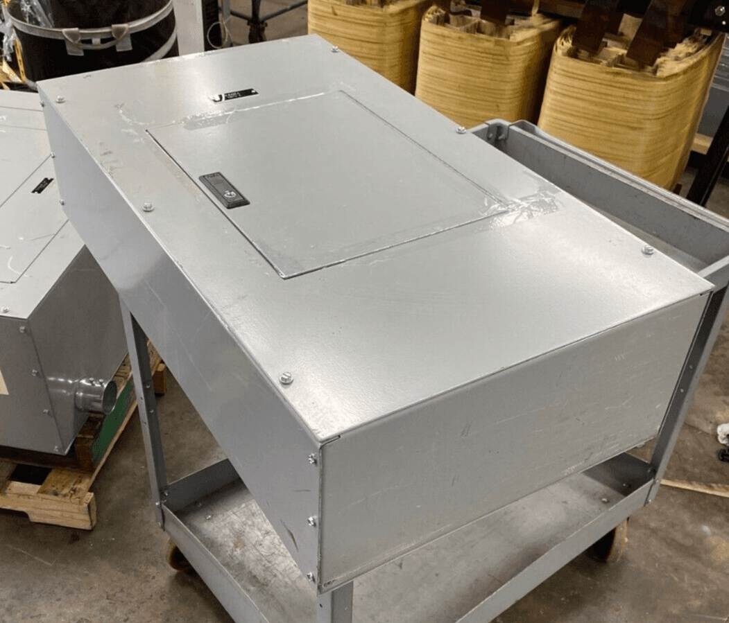 IEM PIE Panelboard 225A 208Y/120V 3PH 4W 12 Circuit Indoor Encl P457 – image 1