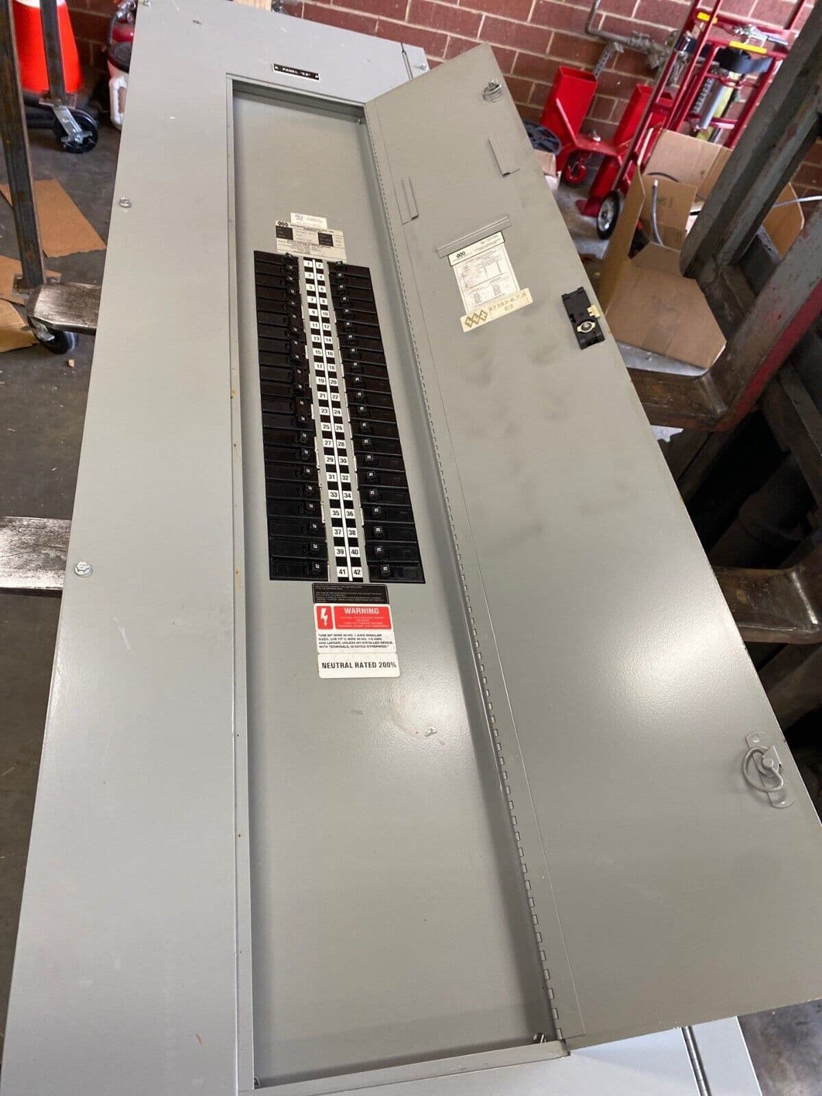IEM PIU75 Panelboard 400A 208Y/120V 3PH 4W 42 Circuit Indoor Encl MLO P460 – image 1