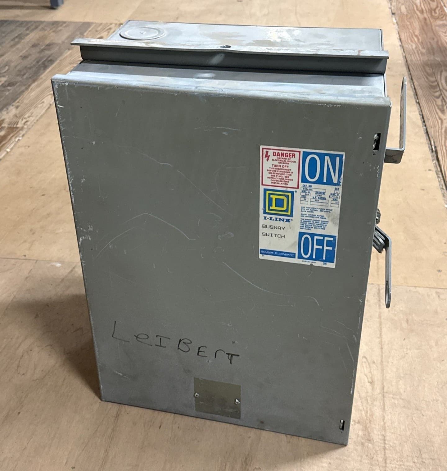 Square D PQ4620G Busplug I-Line Busway Switch 200A 3P 4W 277/480V PQ-4620G – image 1