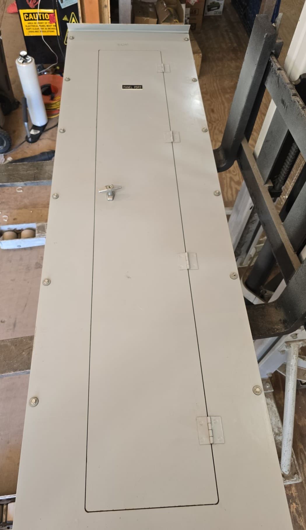 Eaton PRL3A Panelboard 400A 480V 3PH 3W 3R Encl 36 Cir MCB Main HKD3400 LWPQ2072 P702 – image 1