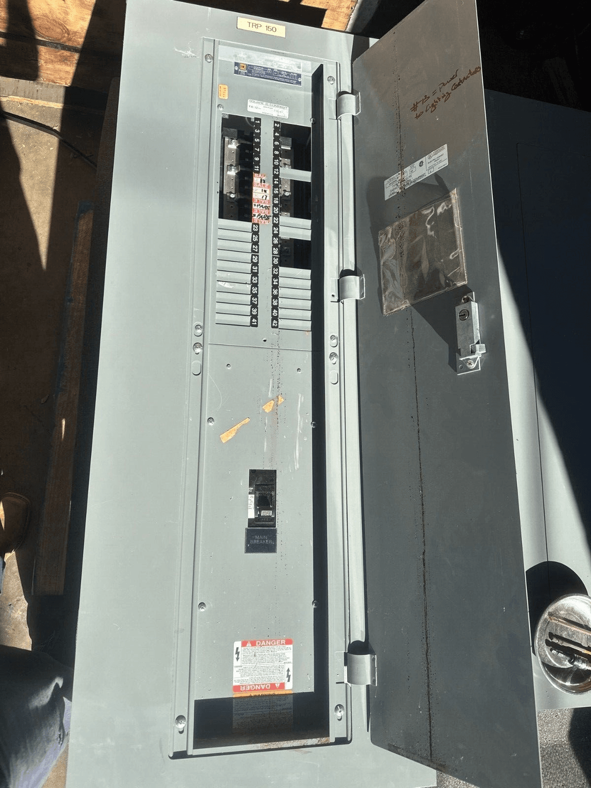 Square D NQOD442M225 NQOD Panelboard 225A 208Y/120V 3PH 4W Main MCB P332 – image 1