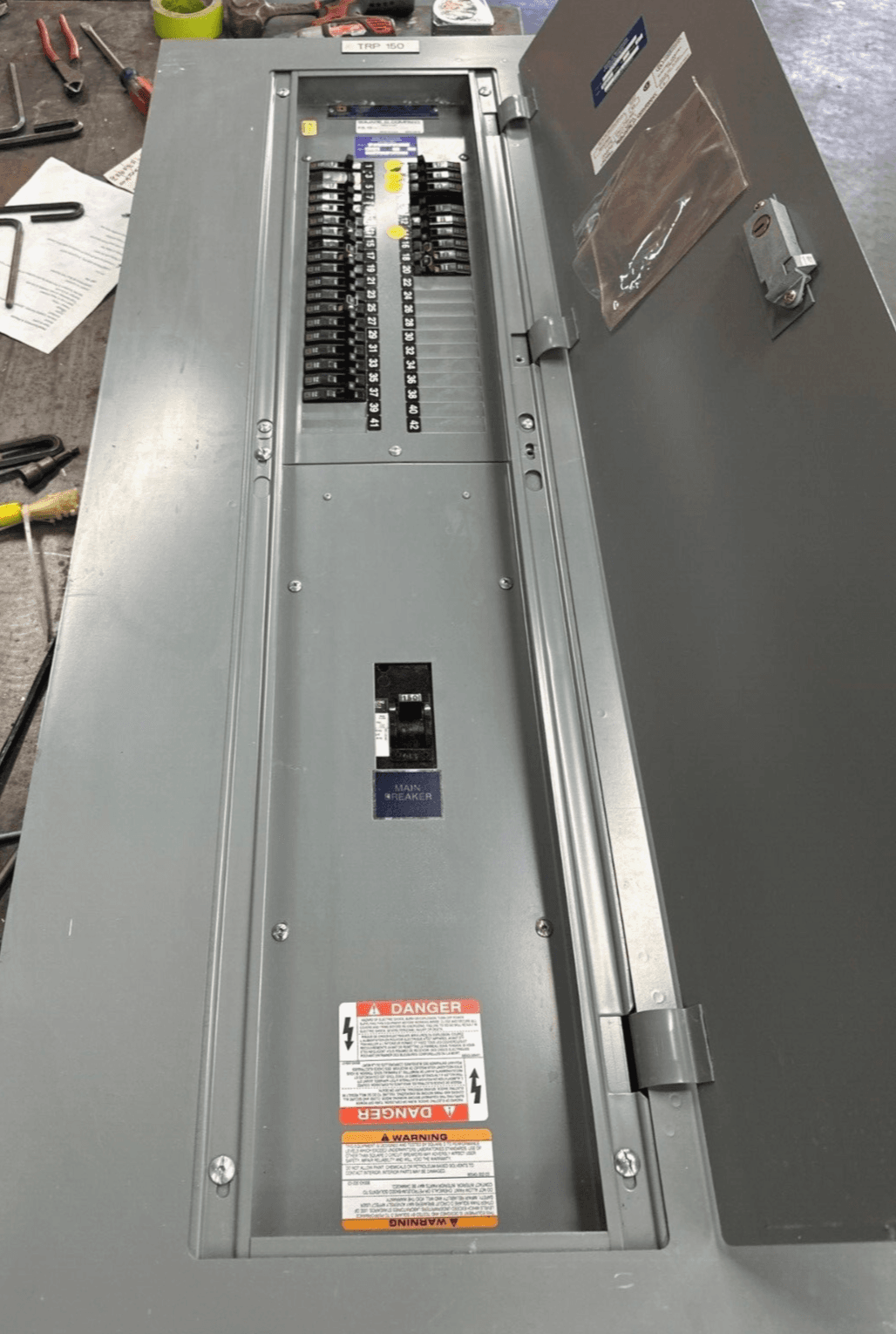 Square D NQOD442M225 NQOD Panelboard 225A 208Y/120V 3PH 4W MCB Main P417 – image 1