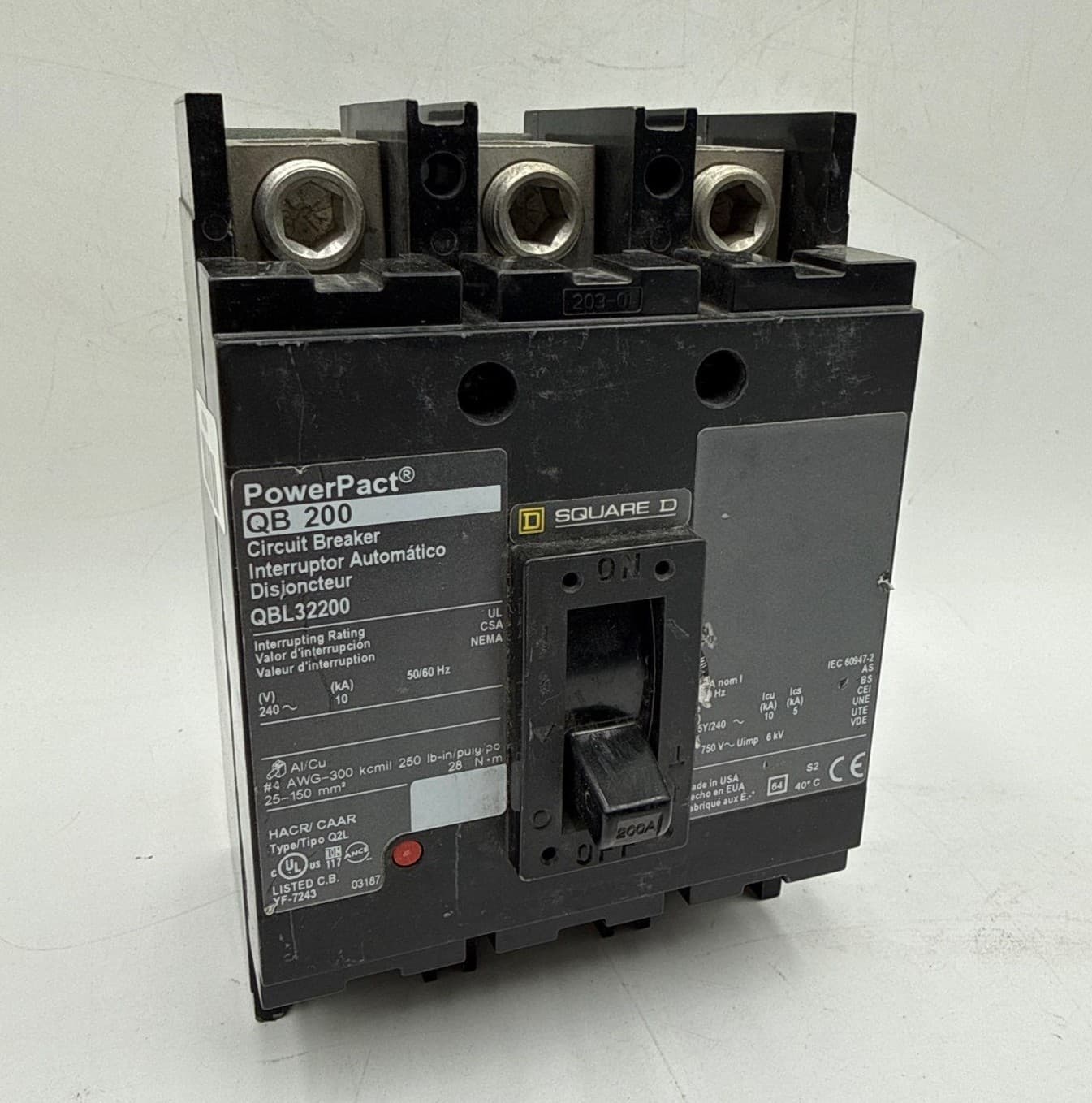 Square D QBL32200 Circuit Breaker 200A 3P 240V 3PH 3 pole 200 Amp QBL Used