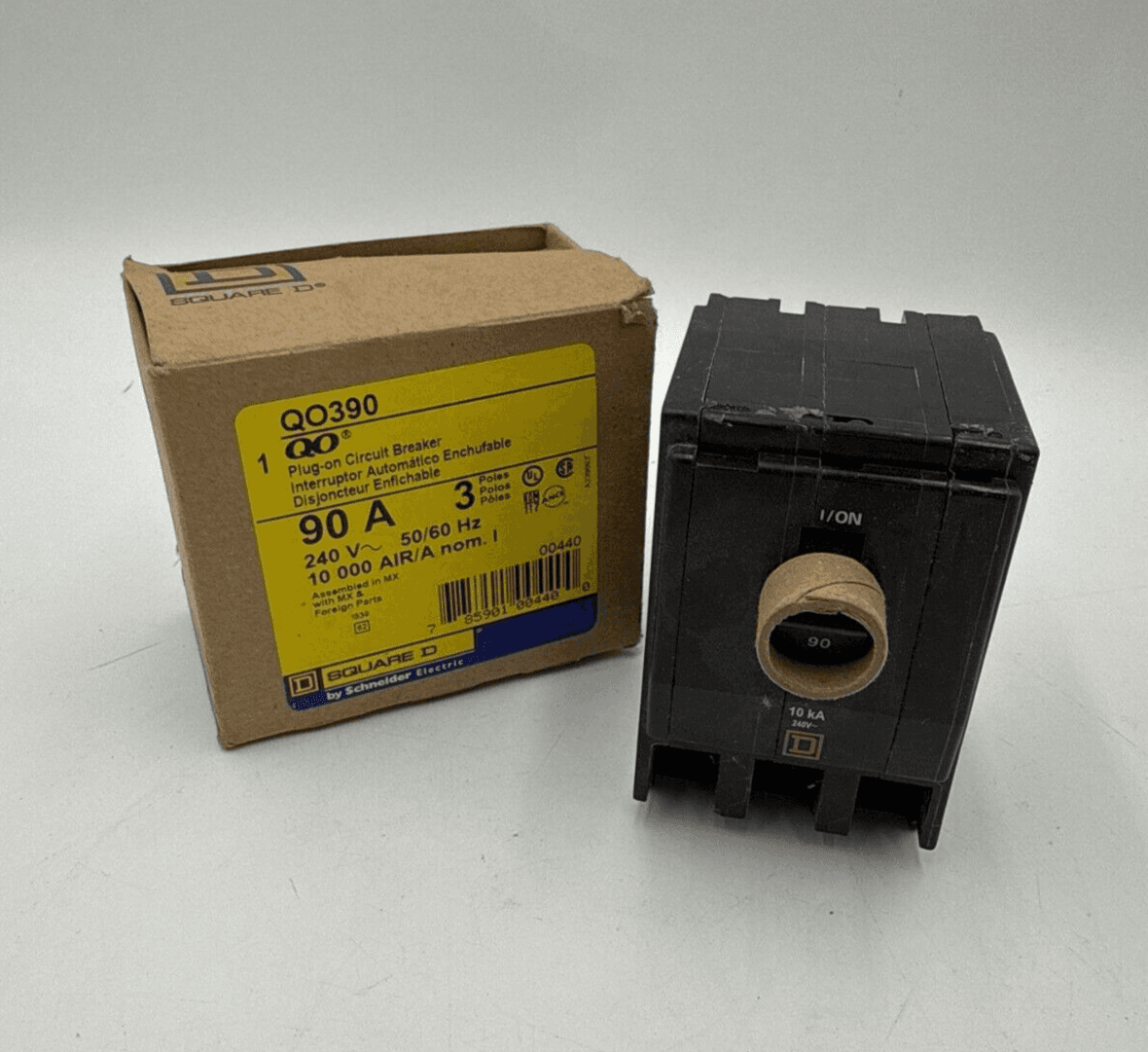 Square D QO390 – image 1