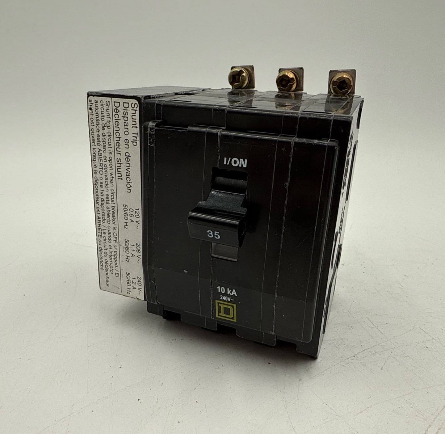 Square D QOB3351021 Circuit Breaker 35A 3P 240V Shunt Trip 35 Amp 3 Pole QOB – image 1