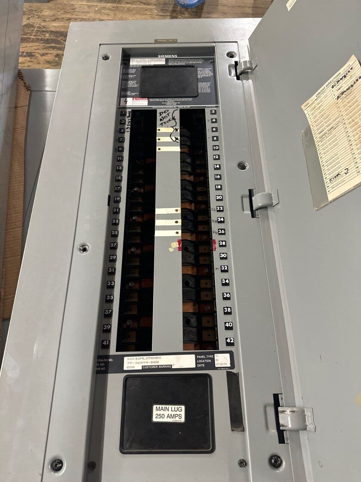 Siemens S1C42ML250ABS S1 Panelboard 250A 208/120V 3PH MLO Indoor Encl P067 – image 1