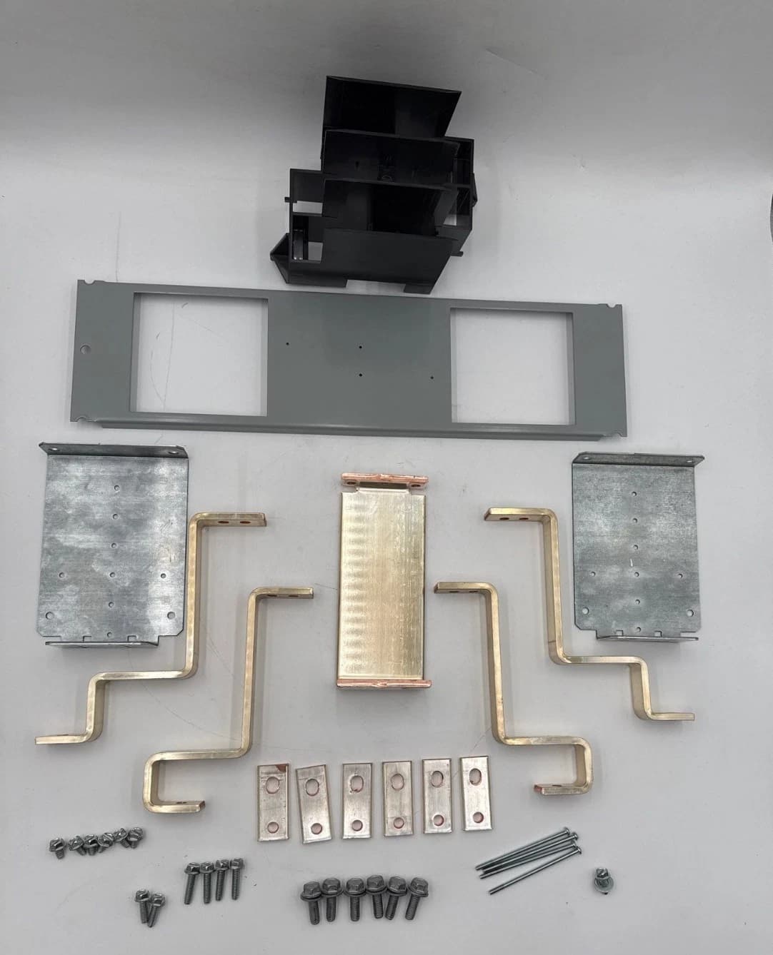 Siemens S3VA52TD Strap Kit For Use With 3VA52 3VA61 3VA62 Breakers P5 Panelboard