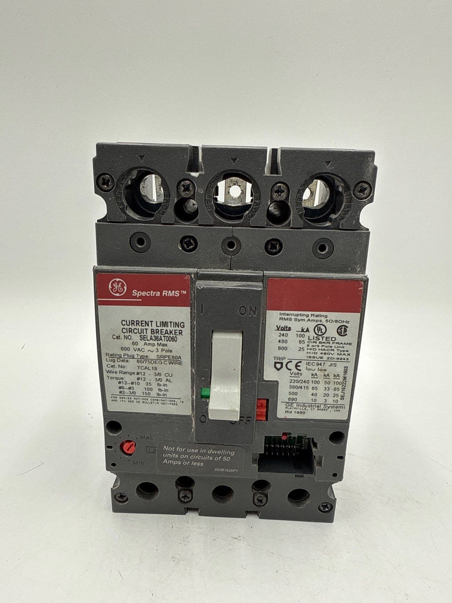 GE SELA36AT0060 Circuit Breaker 60A 3P 600V 65k 60 Amp 3 Pole FRAME – image 1