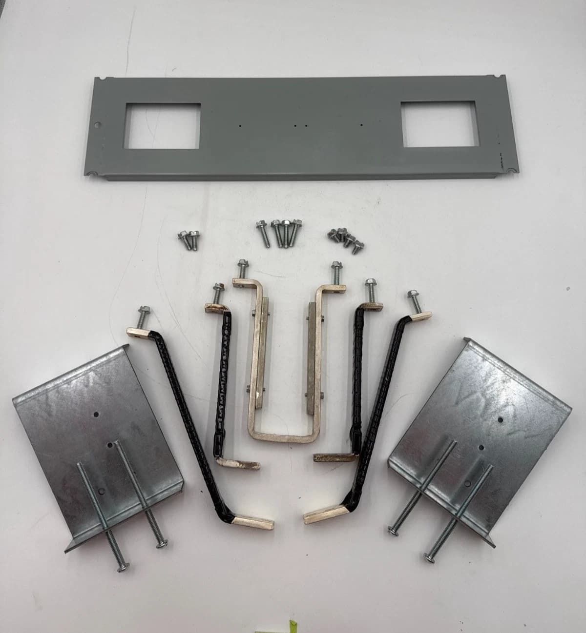 Siemens SF6D Twin Mounting Hardware 250A 600V 3P FXD6 FD6 HFD6 Frame Breaker 19" – image 1