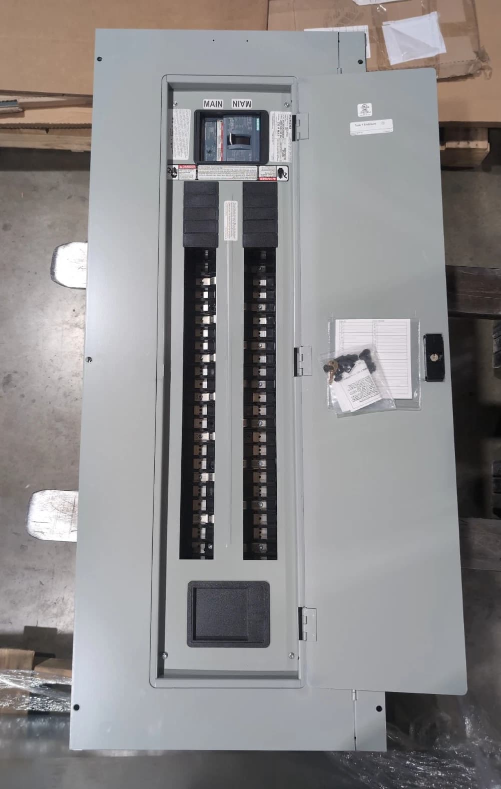 Siemens P1 Panelboard 250A 208/120V 3PH MCB Panel 250 Amp 54 Cir P1C54VA250ABST