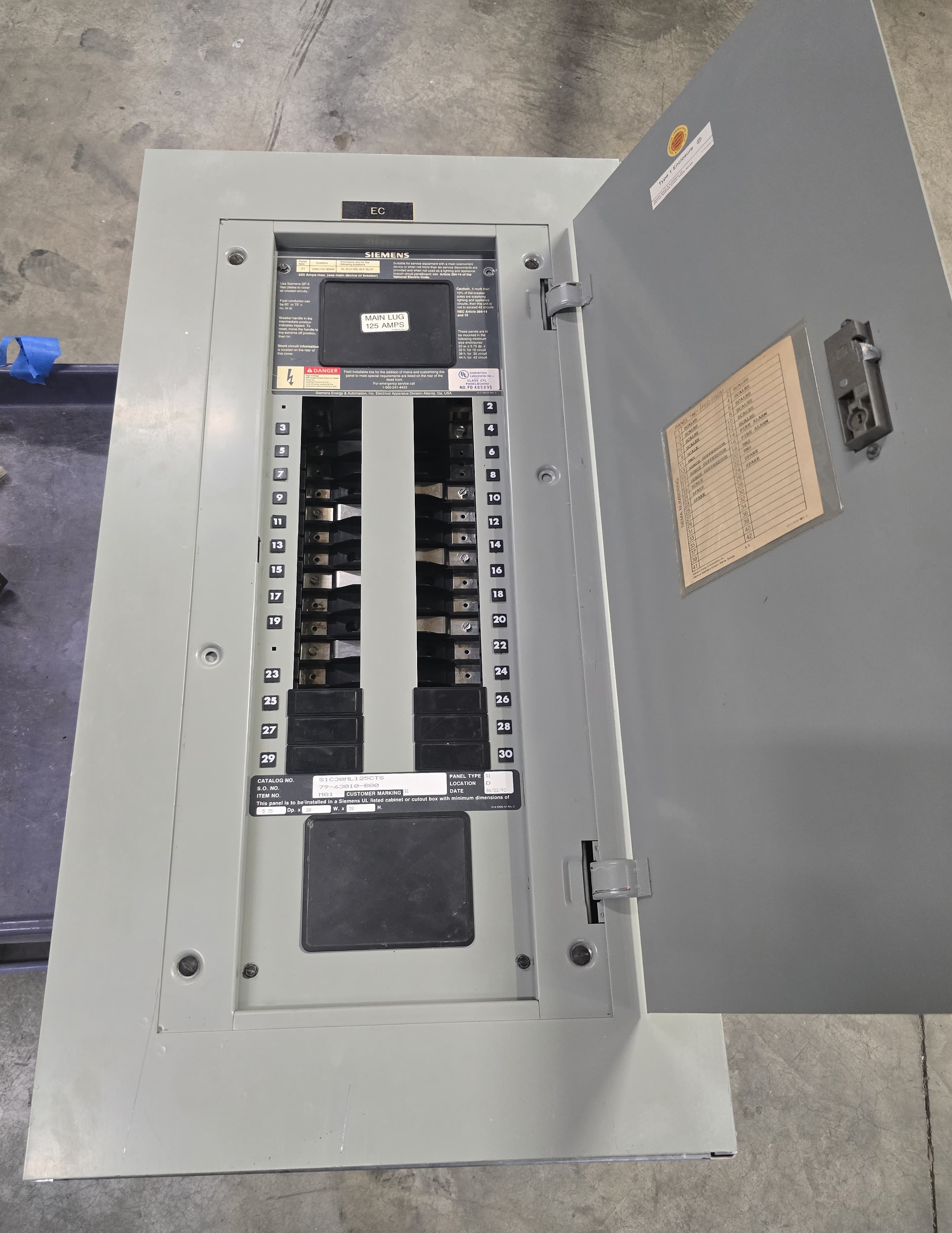Siemens S1C30ML125CTS Panelboard 125A 208/120V 3PH 4W 125 Amp 30 Cir MLO Panel – image 1