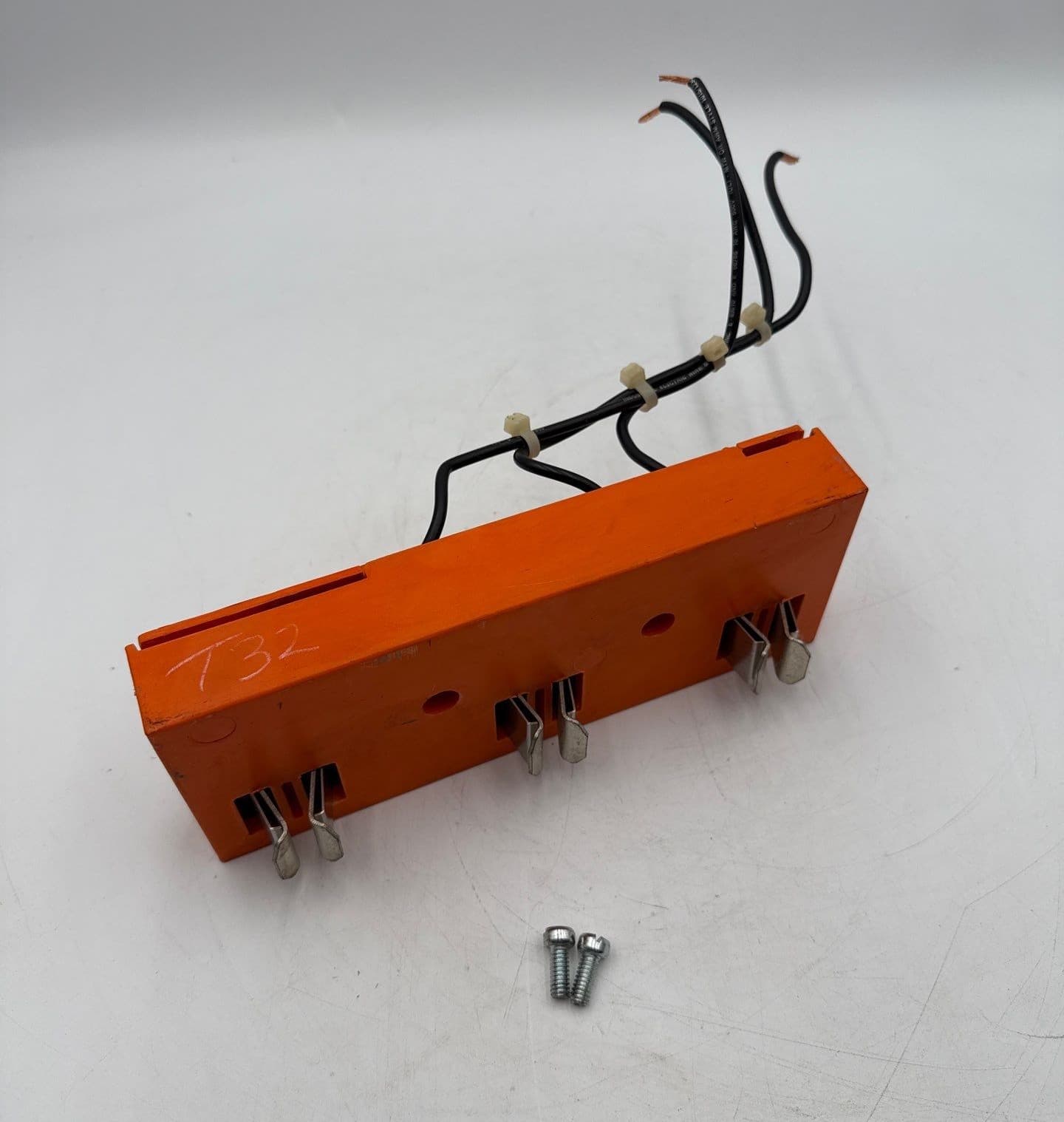 SIEMENS TIASTAR Furnas Rear Stabs for MCC Buckets Cable Size 10AWG