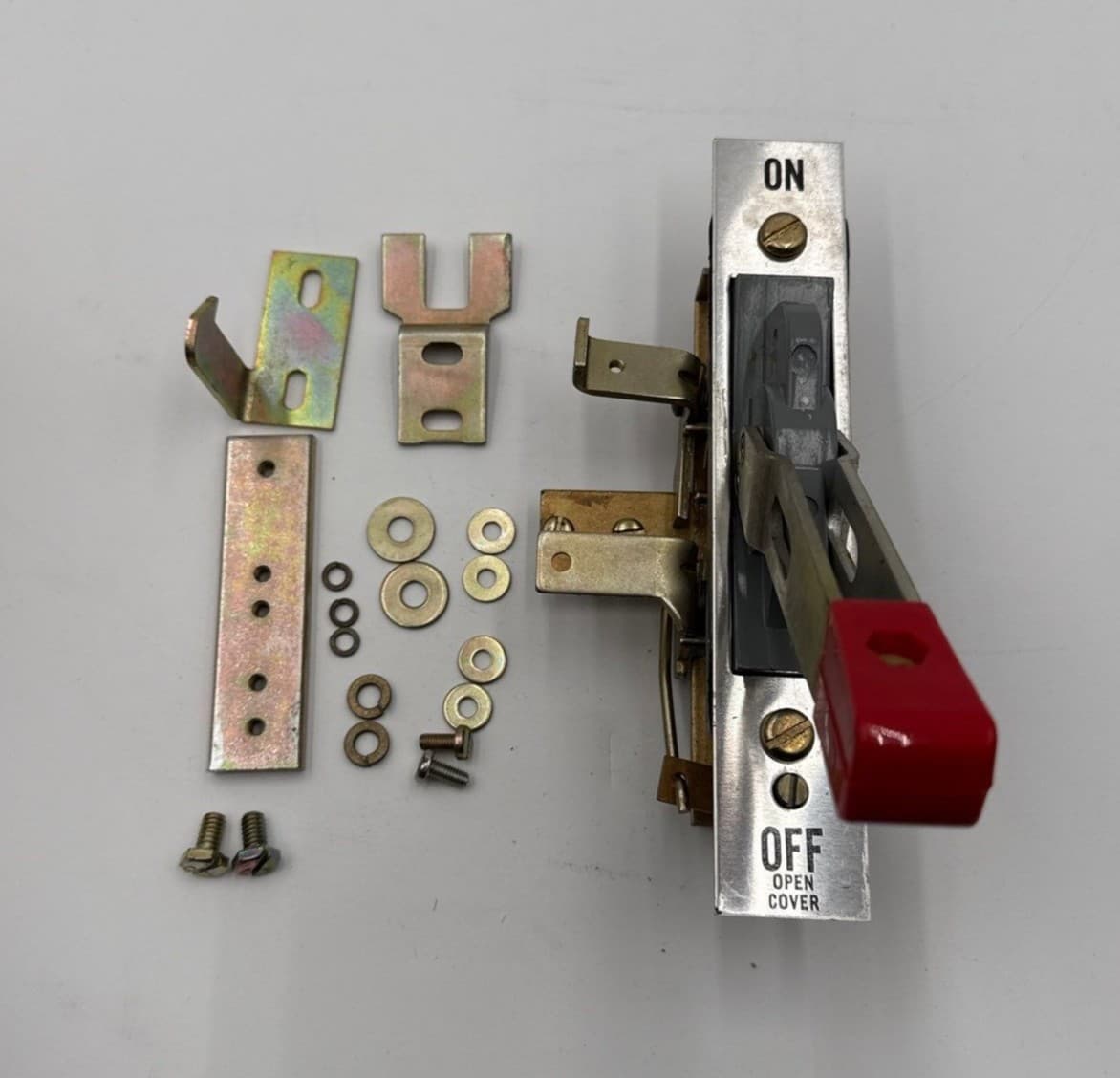 Westinghouse SM150R Safety Handle Mechanism Right Hand On Off Cutler-Hammer – image 1