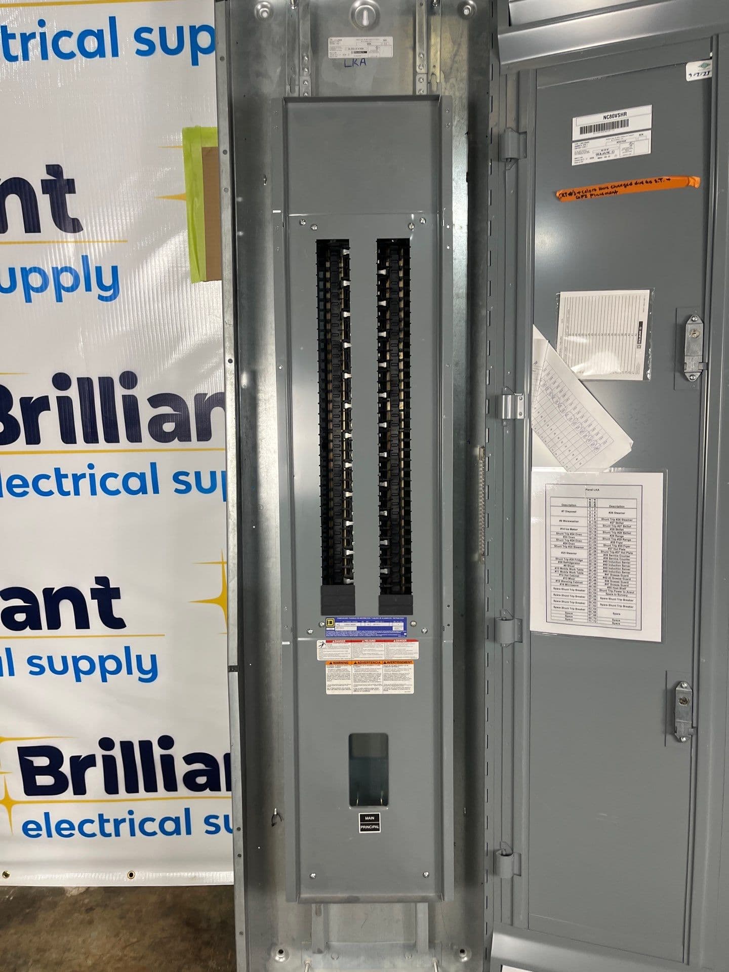 Square D NQ Panelboard 250A 208/120V 3PH 4W 72 Cir MCB Indoor Encl MH80 – image 1