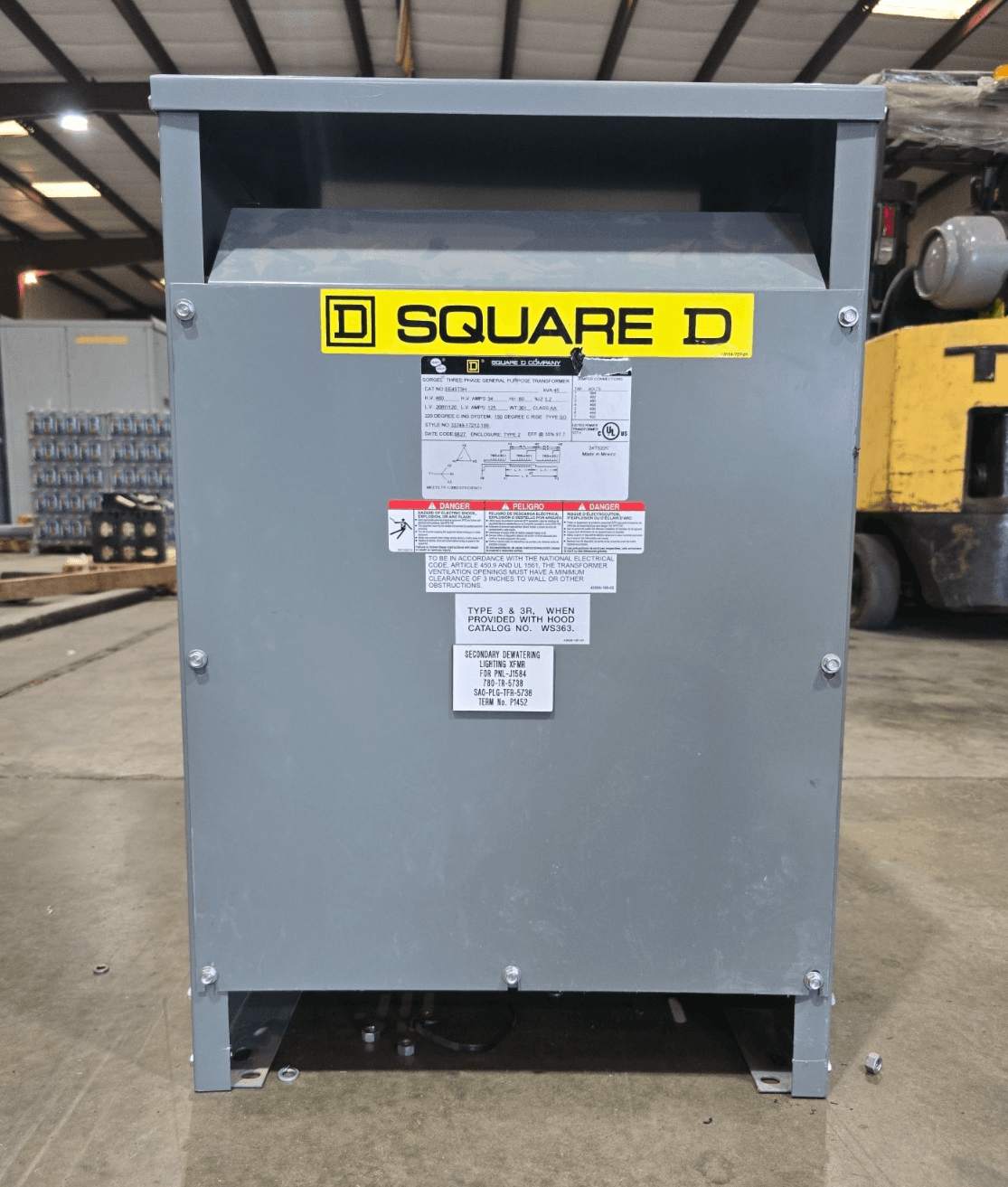 45 KVA Square D EE45T3H Transformer Pri 480V Sec 208/120V 3PH Indoor Encl – image 1