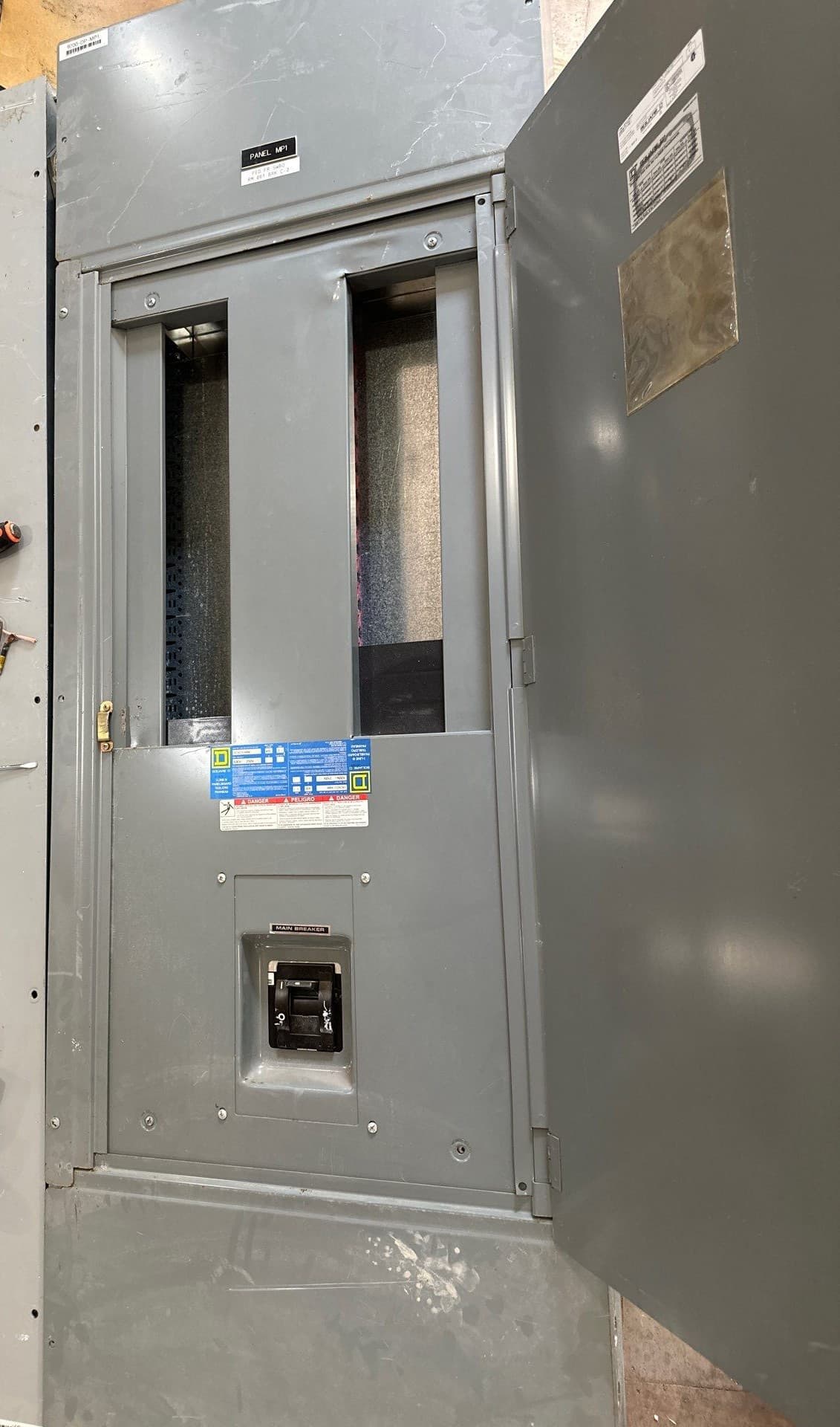 Square D HCN23744M I-Line Panelboard 400A 600V 3PH 30Cir MCB LAP36400MB Indoor HC2674B – image 1