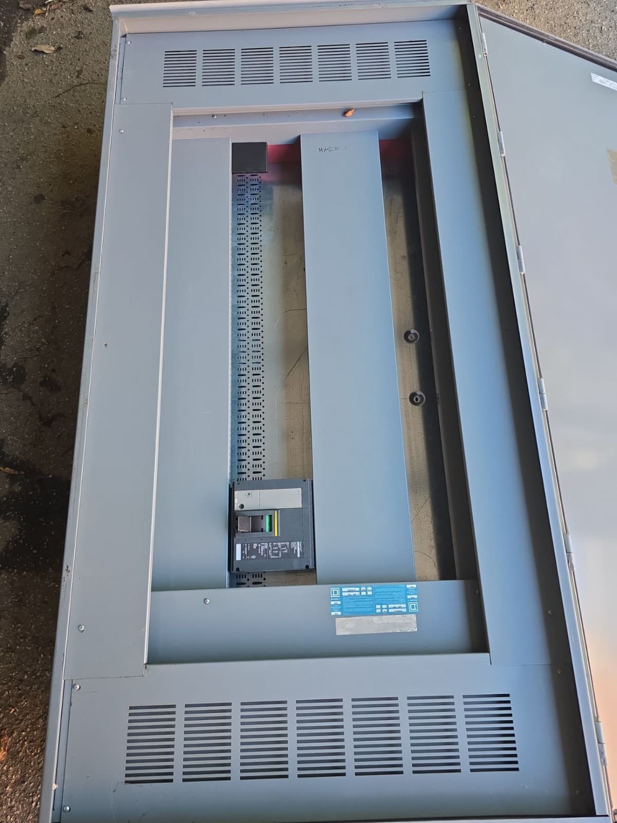 Square D HCRU I-Line Panelboard 1200A 600V MCB Panel 1200 Amp PGA36120 3R Encl – image 1