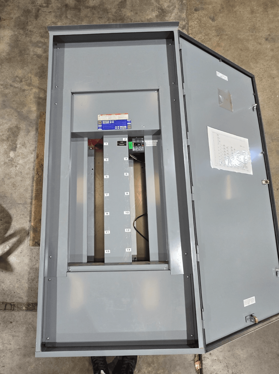 Square D I-Line Panel 225A 480V 3PH 3W MCB 225 Amp Main JLA36225SA 42Cir 3R Encl – image 1