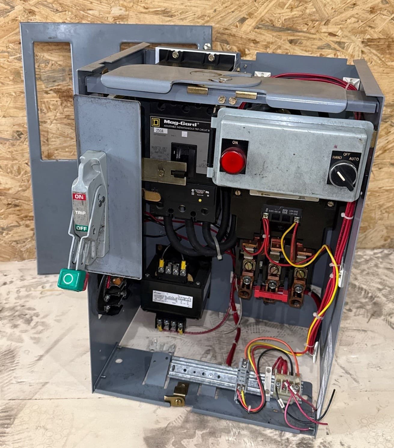 Square D Model 6 21in 250A MCC Combo Bucket KAP3625025M Size 4 Starter 100HP