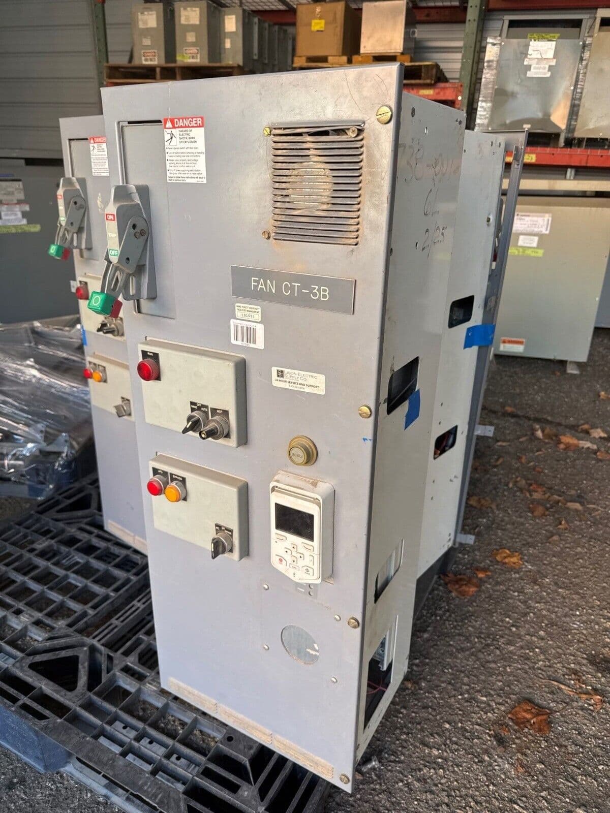 Square D Model 6 39" MCC Bucket VFD ACH580-01-044A-4 25HP 480V 3PH Altivar 66 Used – image 1