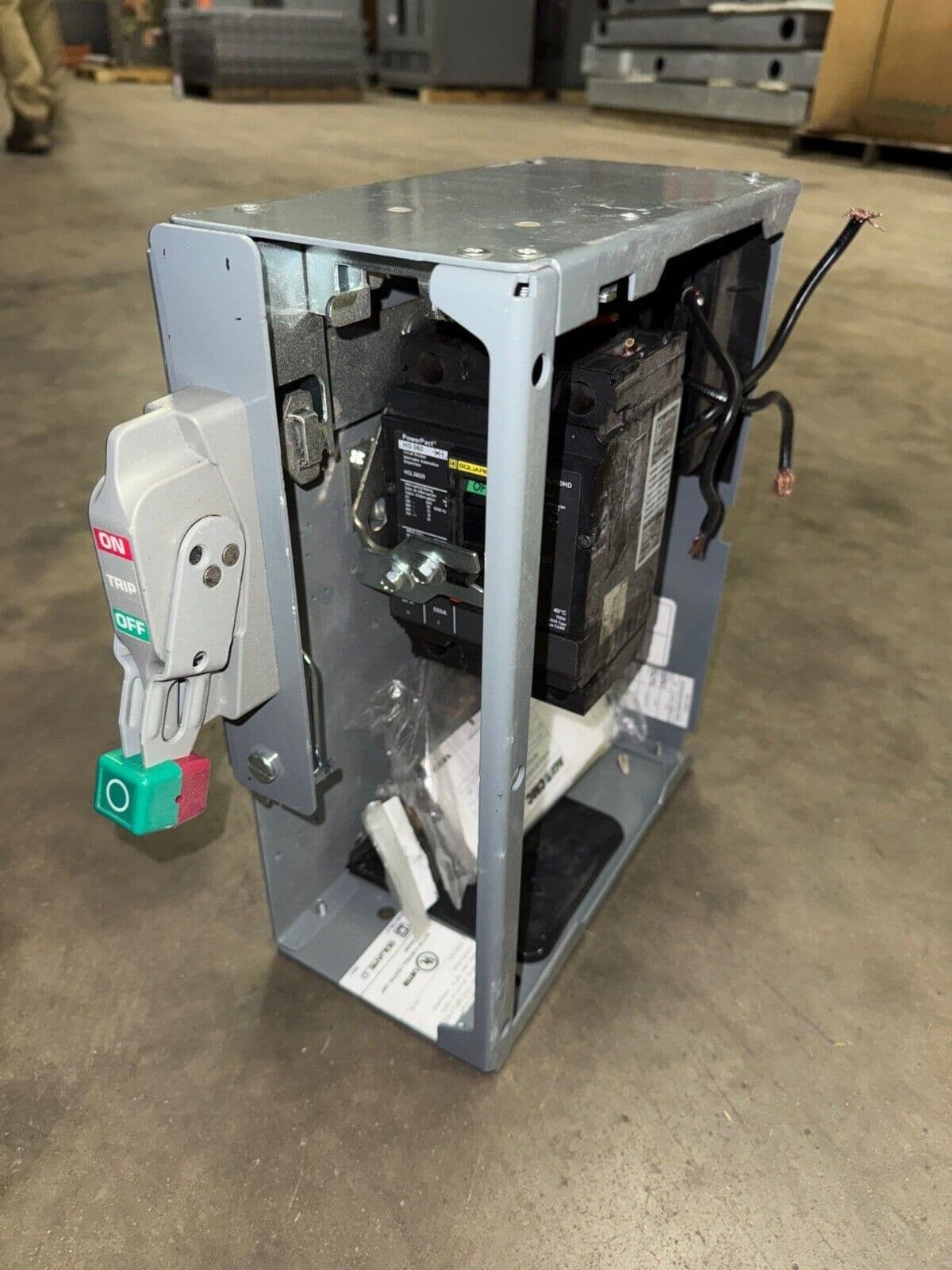 Square D Model 6 20A MCC Feeder Bucket 6" HGL36020 Breaker 20 Amp With Door New – image 1