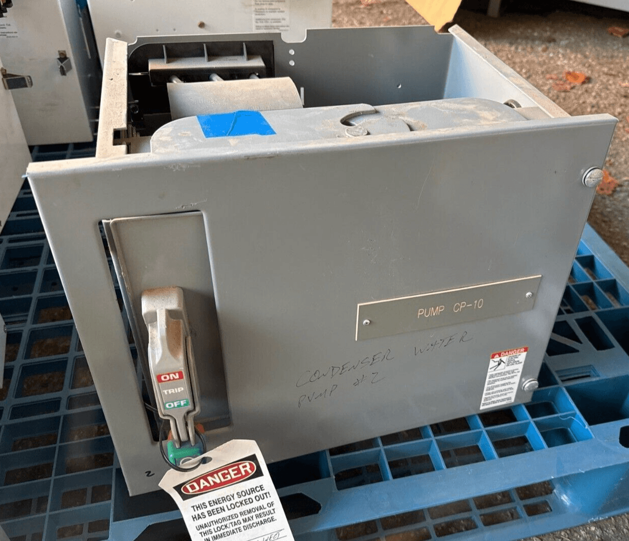 Square D Model 6 12" Feeder MCC Bucket 90A 3PH 480V HJL36090 Breaker 90 Amp Used – image 1