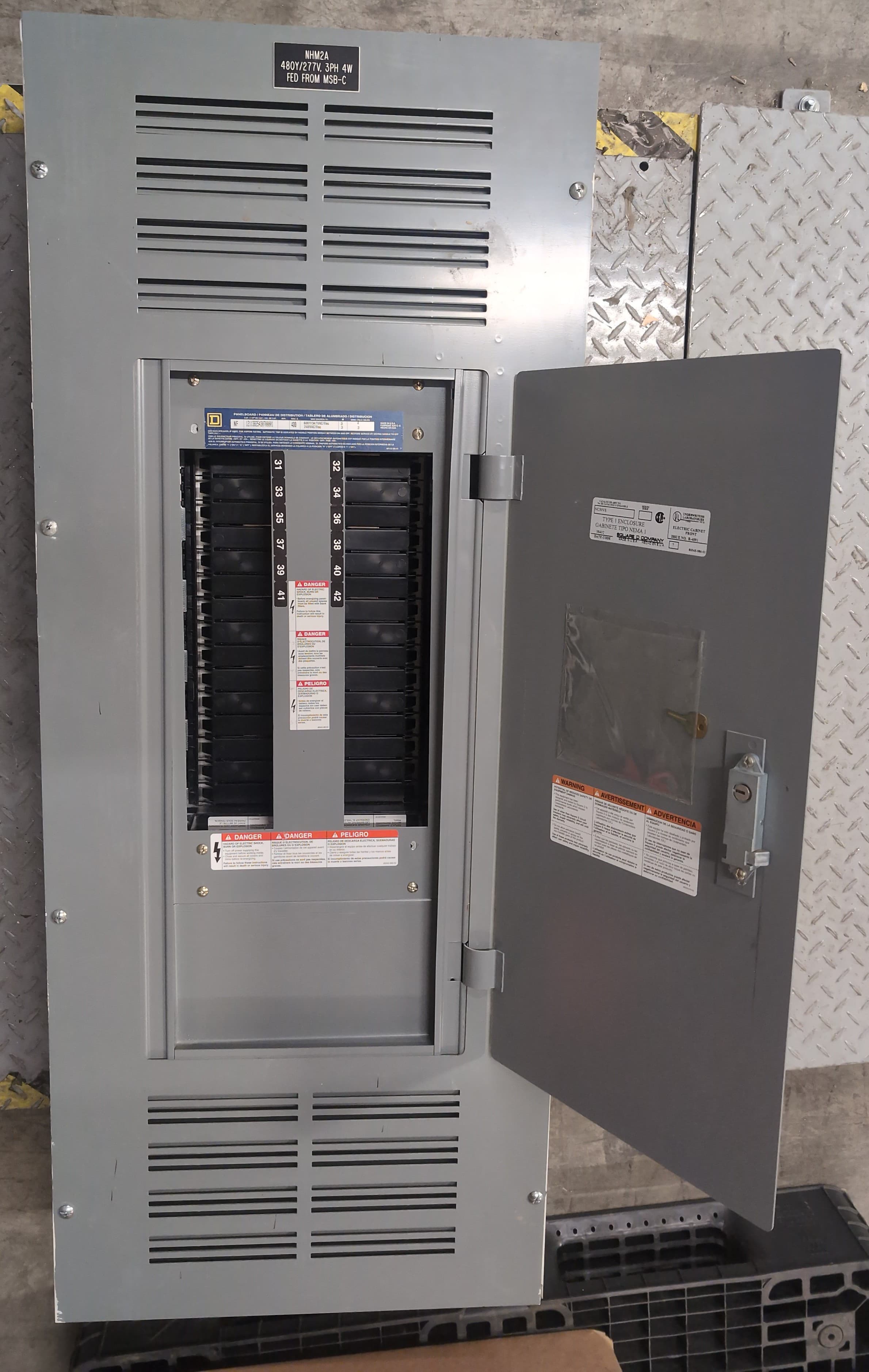 Square D NF Panelboard 400A 600V 480V 3PH 4W 30Cir MLO Panel 400 Amp Main Lug – image 1