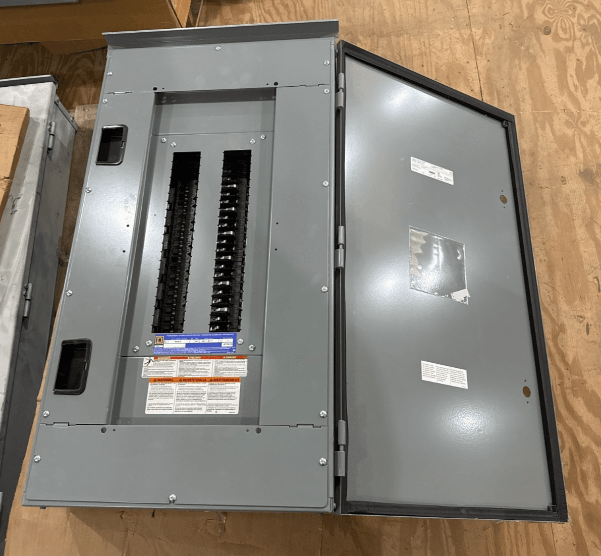 Square D NQ442L2C Panelboard 225A 240V 3PH 4W 42 Cir MLO 225 Amp Panel 3R Encl – image 1