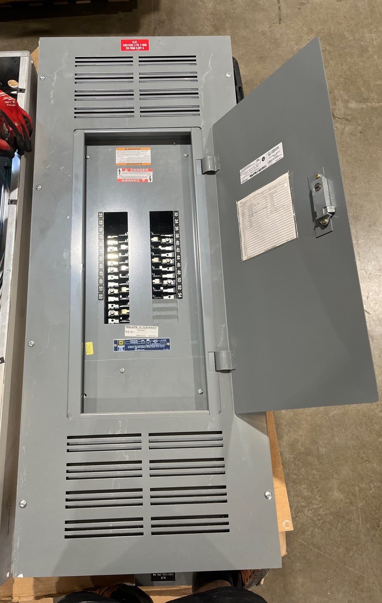 Square D NQOD430L400 Panelboard 400A 208/120V 3PH 4W 30 Cir MLO Panel 400 Amp – image 1