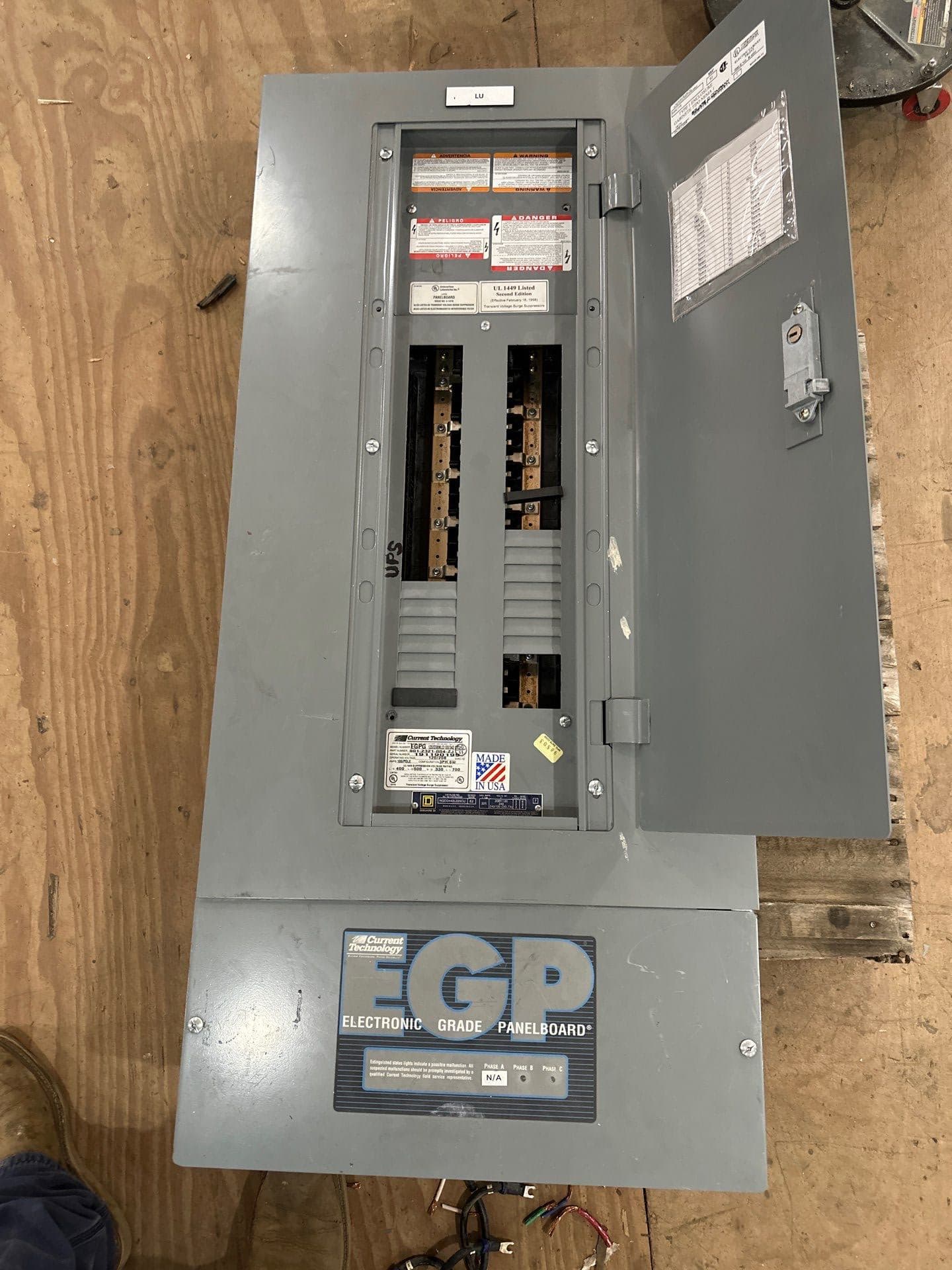 Square D NQOD442L225CU Panelboard 225A 208/120V 3PH 4W 42 Cir MLO Panel 225 Amp