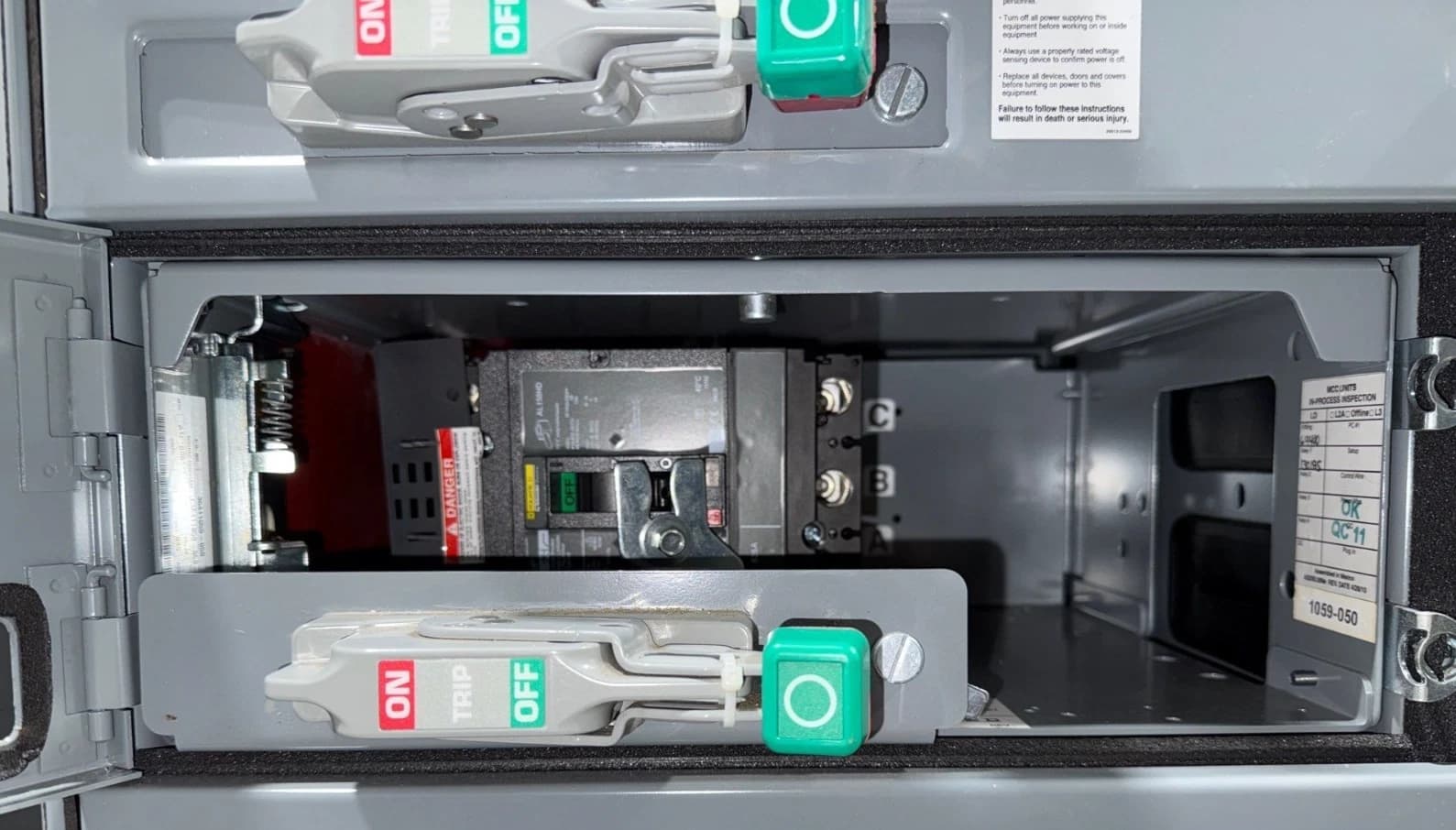 6" Square D Model 6 50 Amp MCC Feeder Bucket HJL36050 Breaker 50A HJL