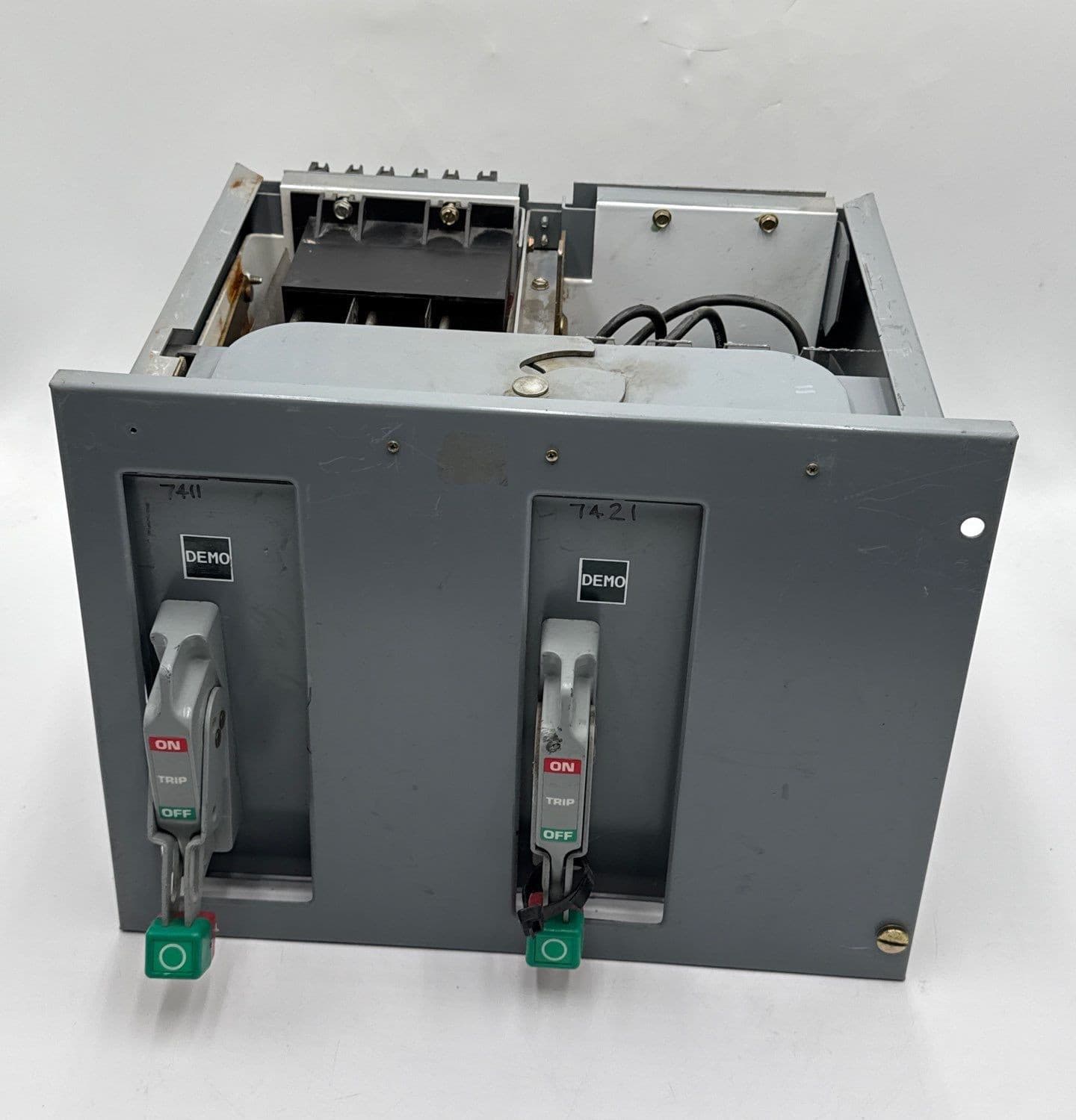 Square D Model 6 12" Dual Twin 15A Feeder MCC Bucket FCP34015 Breaker 15Amp – image 1