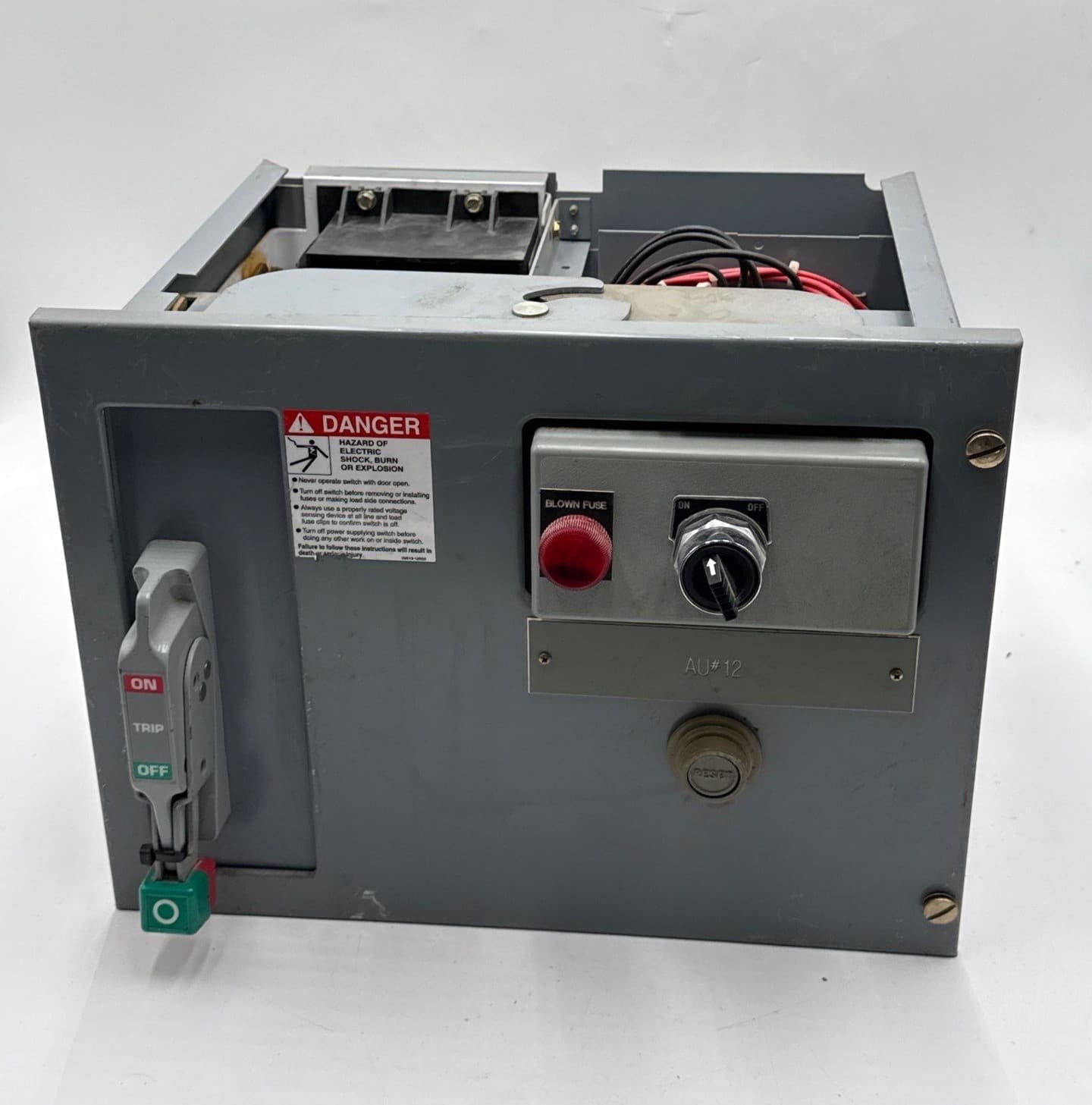 Square D Model 6 12" 15A Breaker Size 1 Starter Combo MCC Bucket – image 1