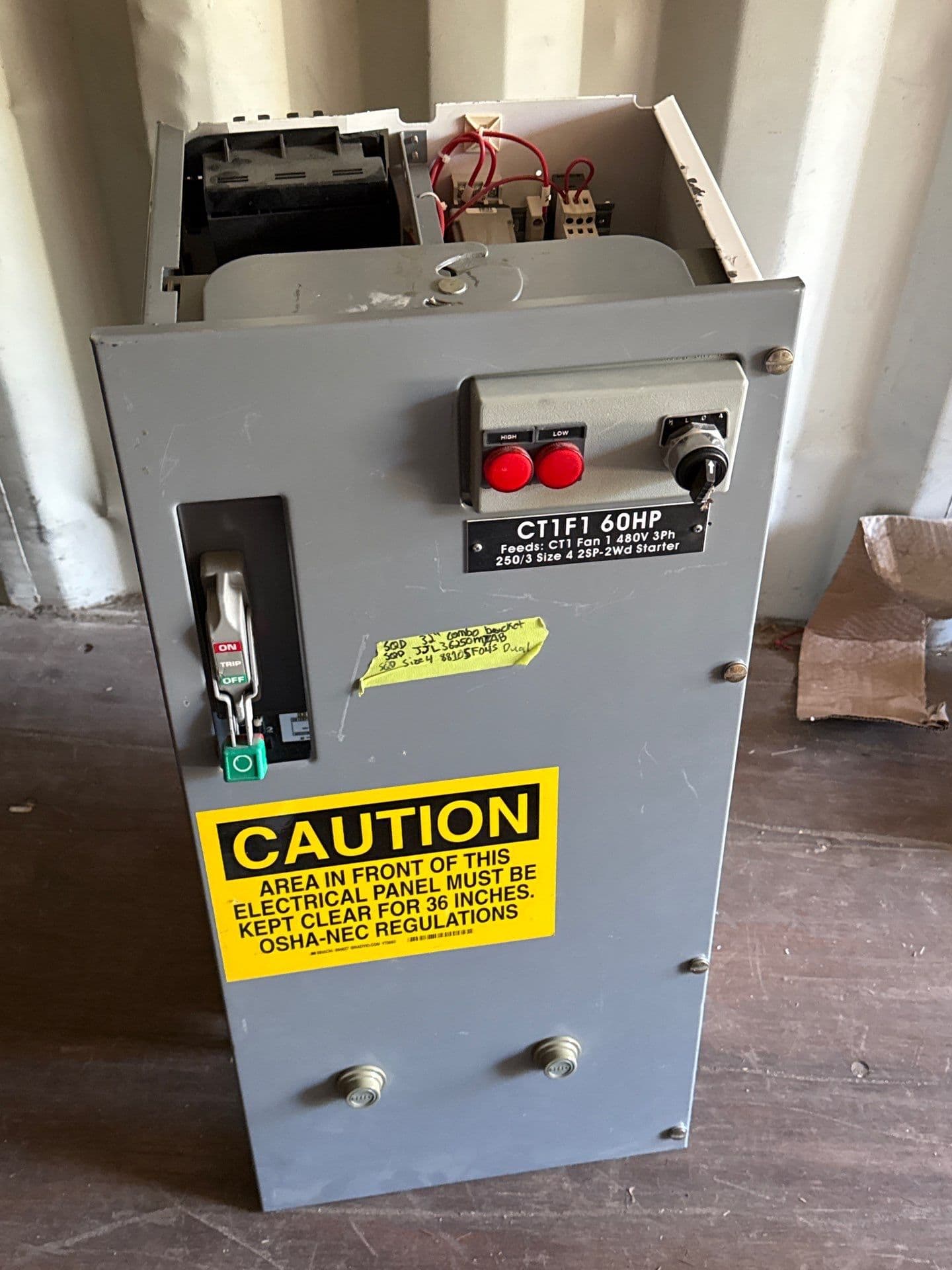 Square D Model 6 32" 250A MCC Combo Bucket Size 4 Reversing Starter – image 1