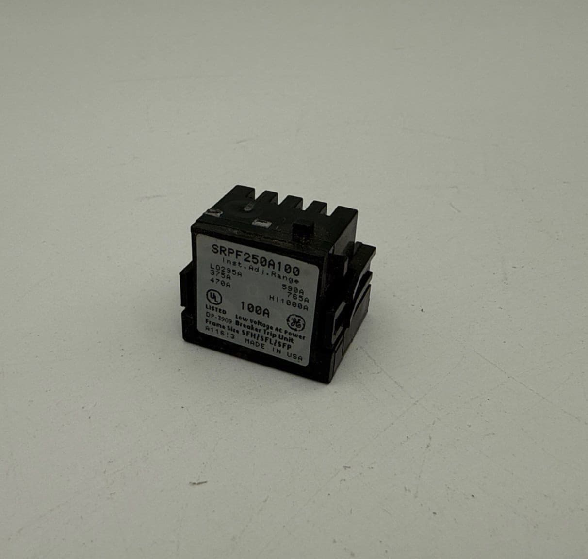GE SRPF250A100 Rating Plug 100A SRPF250 100 Amp Frame SFDA SFHA SFLA SFPA – image 1
