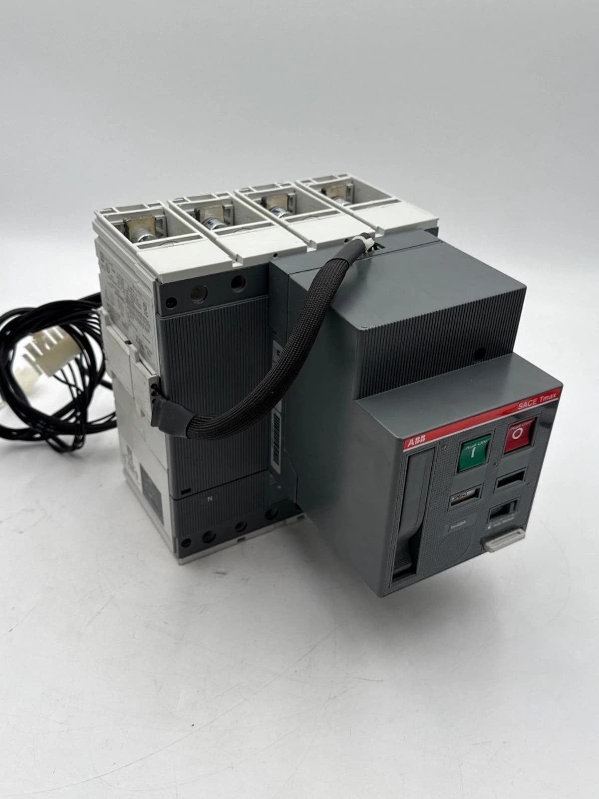 ABB SACE T5N 400 Circuit Breaker 400A 4P 600V 400 Amp Shunt 24V Motor Operator – image 1