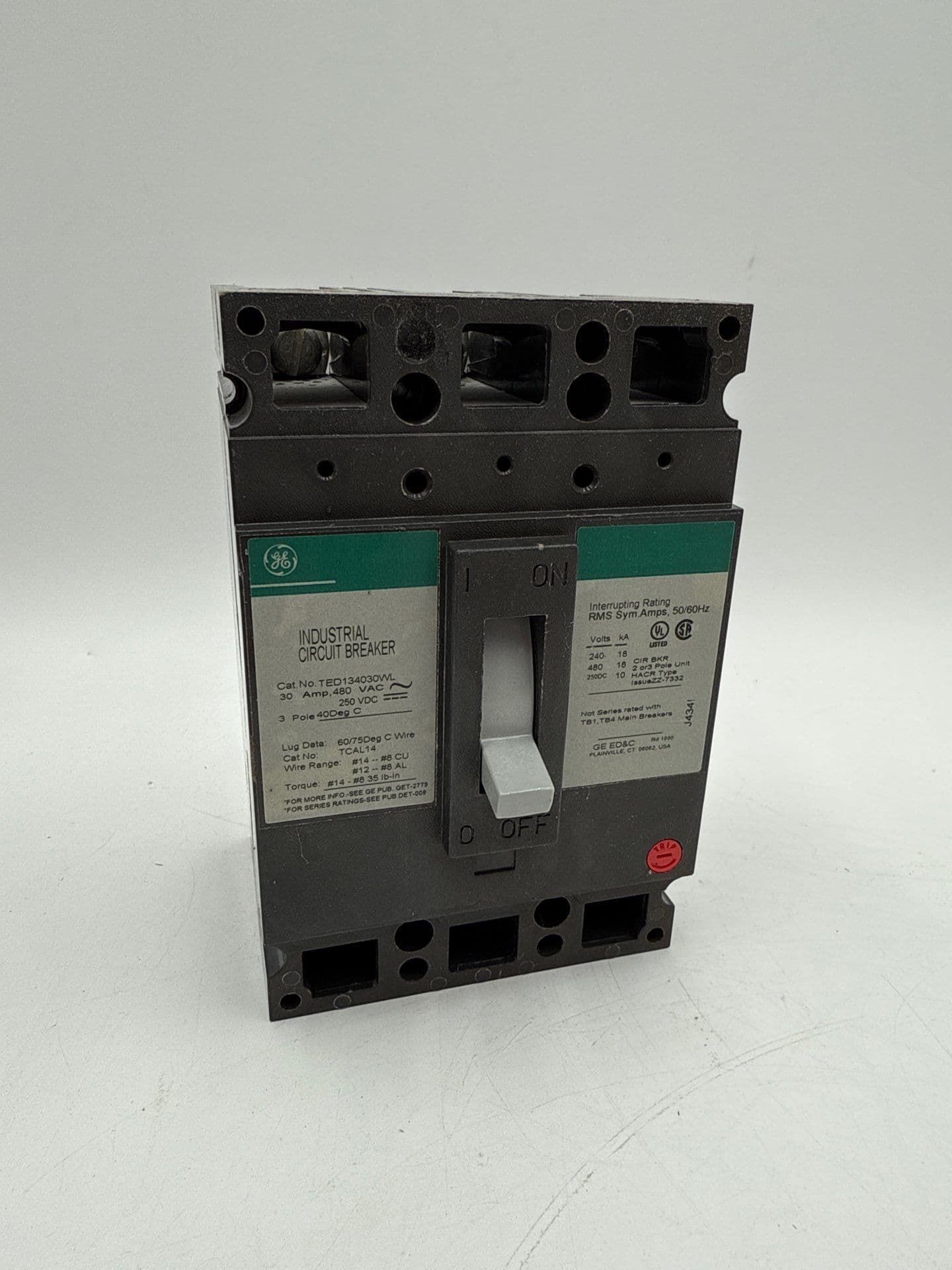 General Electric TED134030WL Circuit Breaker 30A 3P 480V 3PH 3 pole 30 Amp – image 1